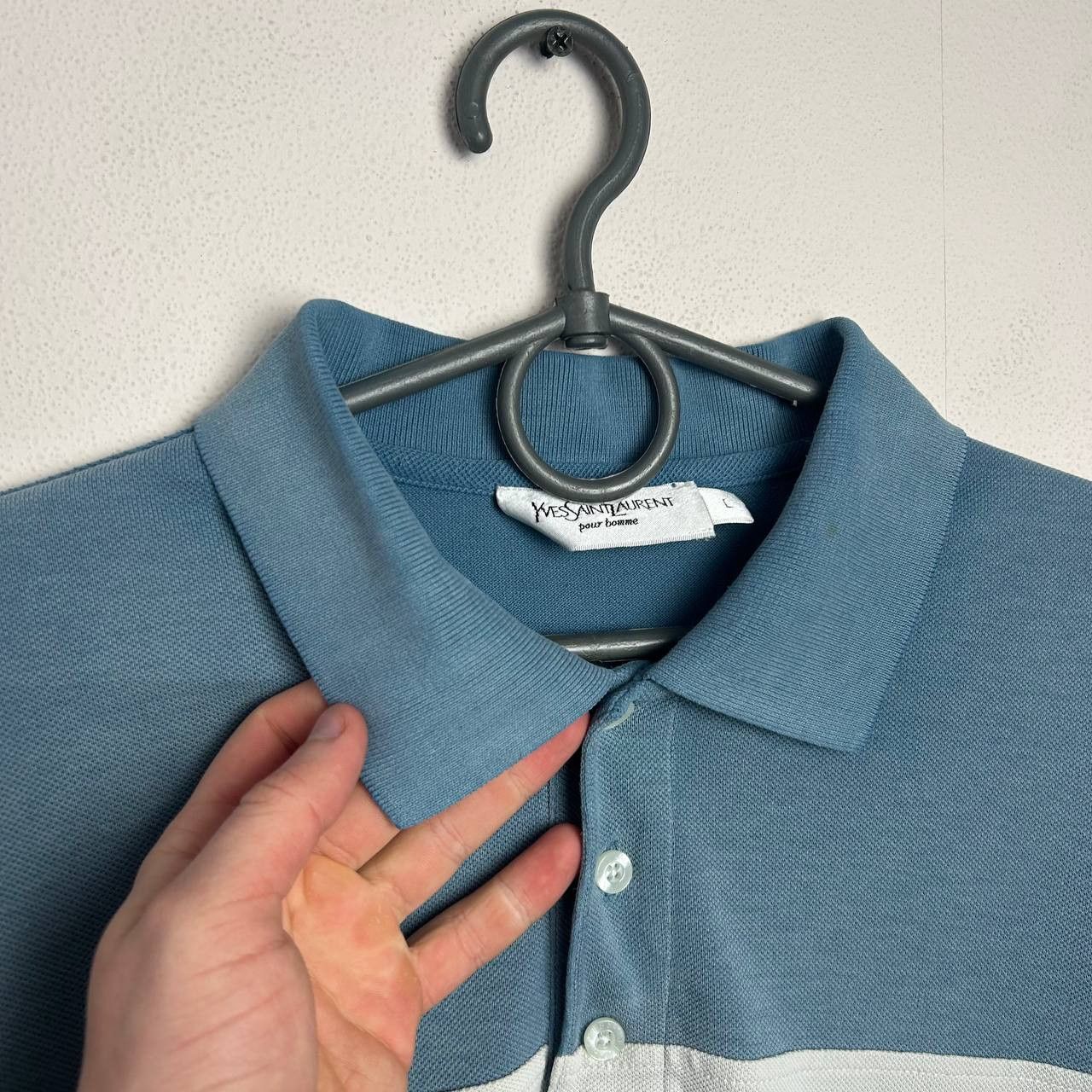Yves Saint Laurent Luxury Yves saint laurent Small logo designer y2k polo Size US L / EU 52-54 / 3 - 6 Thumbnail