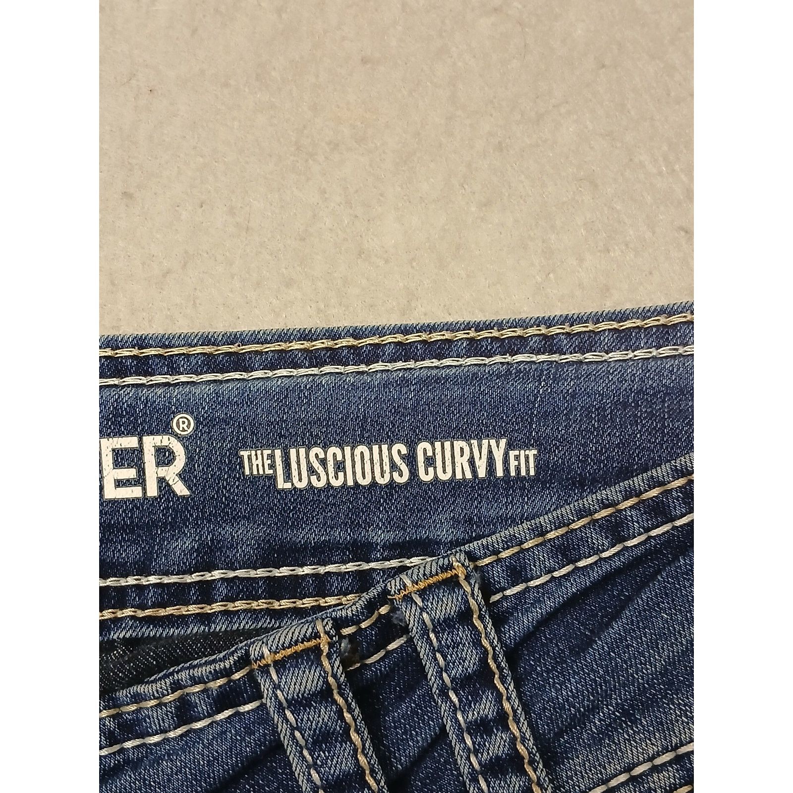 Other Wallflower (15R) Women's Curvy Fit Boot Cut Blue Denim Jeans Size 40" / US 18 - 8 Thumbnail