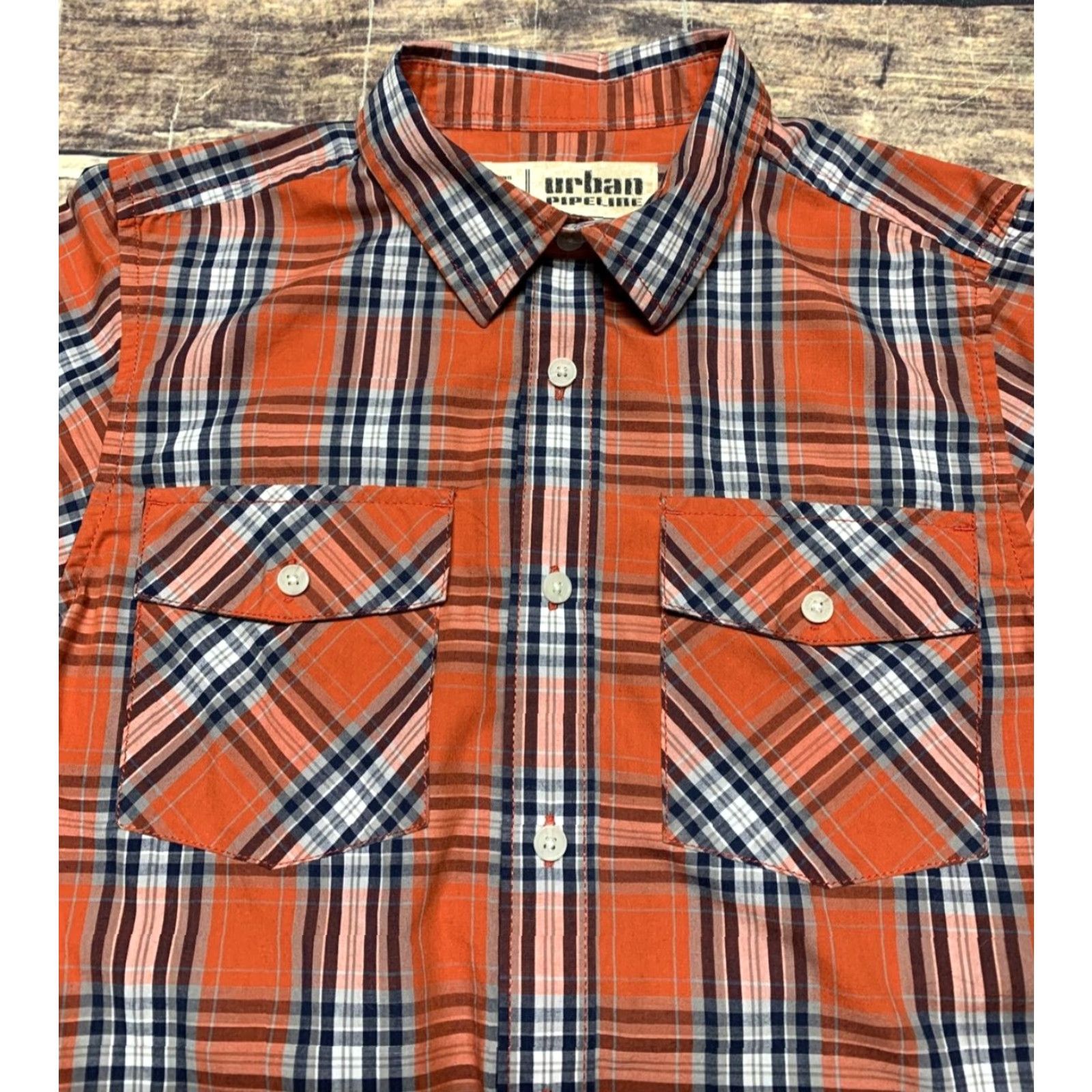Vintage VINTAGE Urban Pipeline Mens Long Sleeve Button Down Shirt Red White Plaid L Size US L / EU 52-54 / 3 - 2 Thumbnail