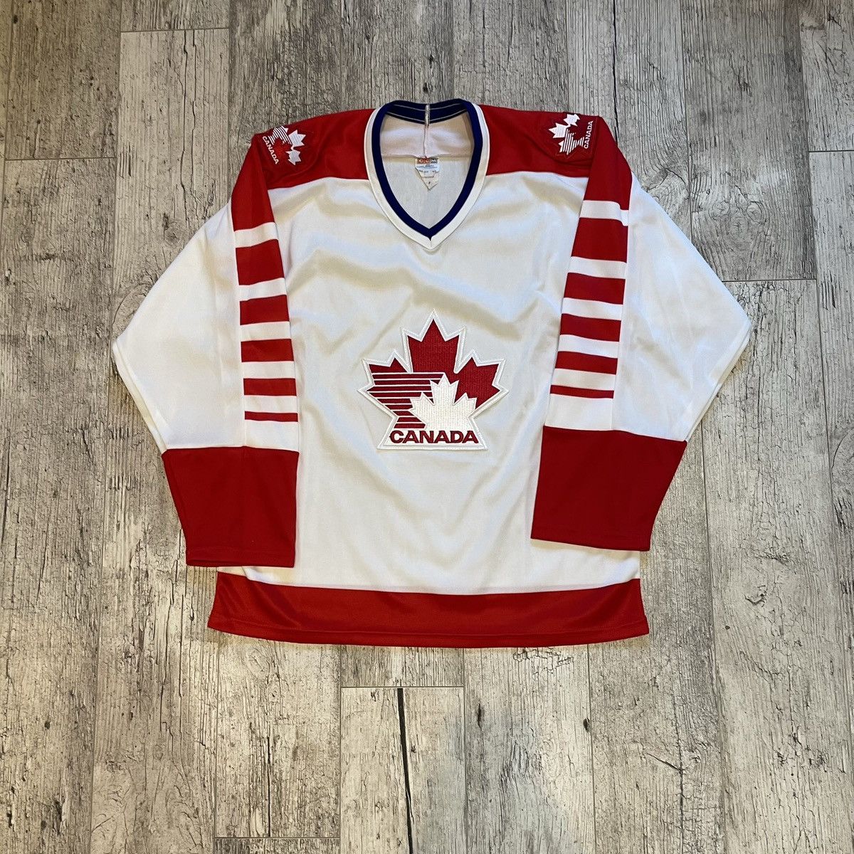 NHL CANADA Olympic Hockey Jersey IIHF NHL SHIRT JERSEY VINTAGE Size US M / EU 48-50 / 2 - 1 Thumbnail
