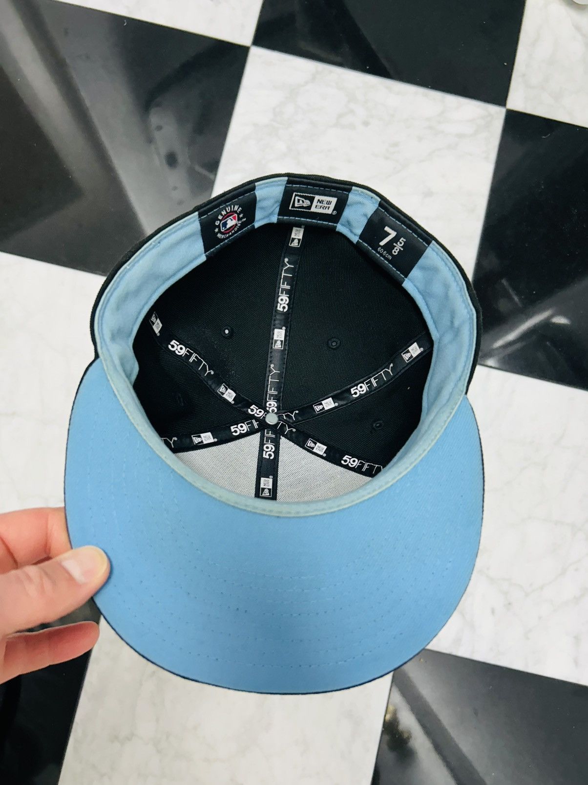 New Era Angels fitted 7 5/8 Size ONE SIZE - 2 Thumbnail
