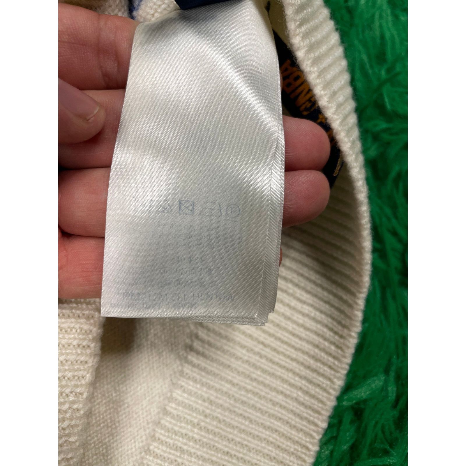 Louis Vuitton Louis Vuitton Crewneck NBA Cashmere Small (Fits XS) Used Size US S / EU 44-46 / 1 - 5 Thumbnail