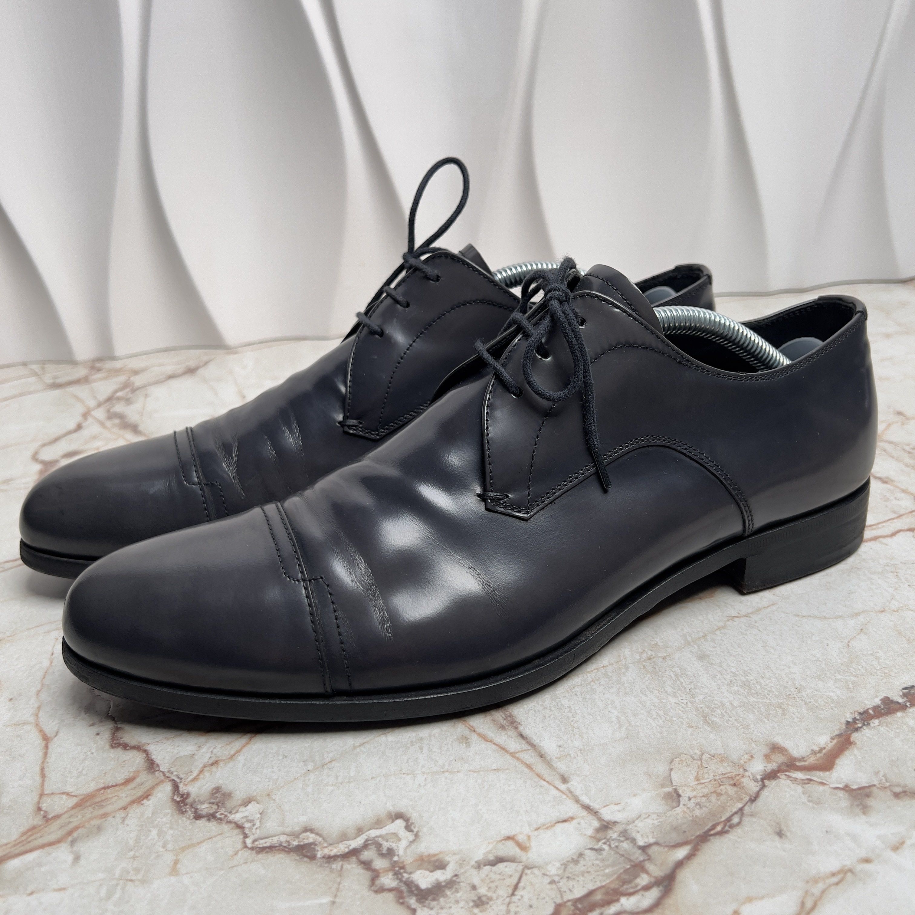 Prada Calzature Uomo Derby Graphite Patent Leather Size US 8 / EU 41 - 3 Thumbnail