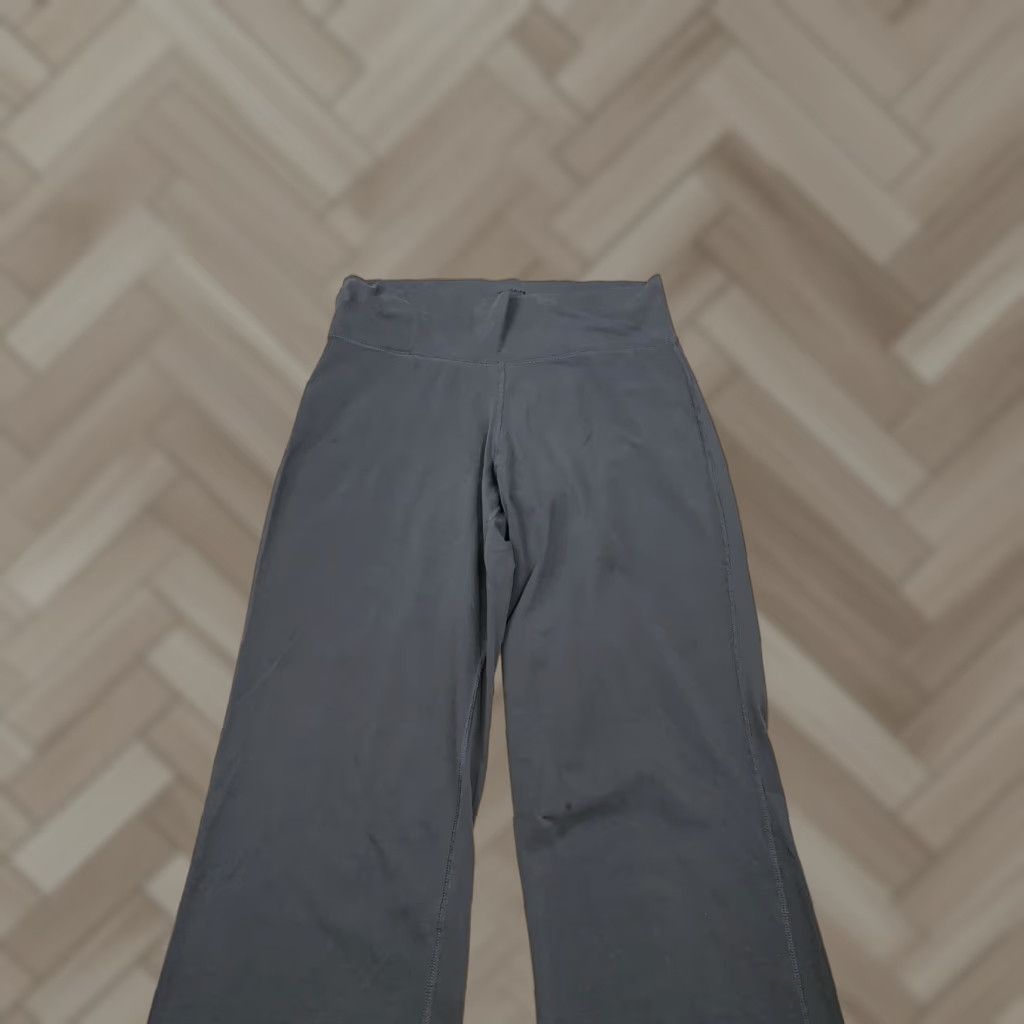 Patagonia Patagonia Leggings Womens L Gray Ankle Casual Wide Leg #4032 Size 36" / US 14 / IT 50 - 1 Thumbnail