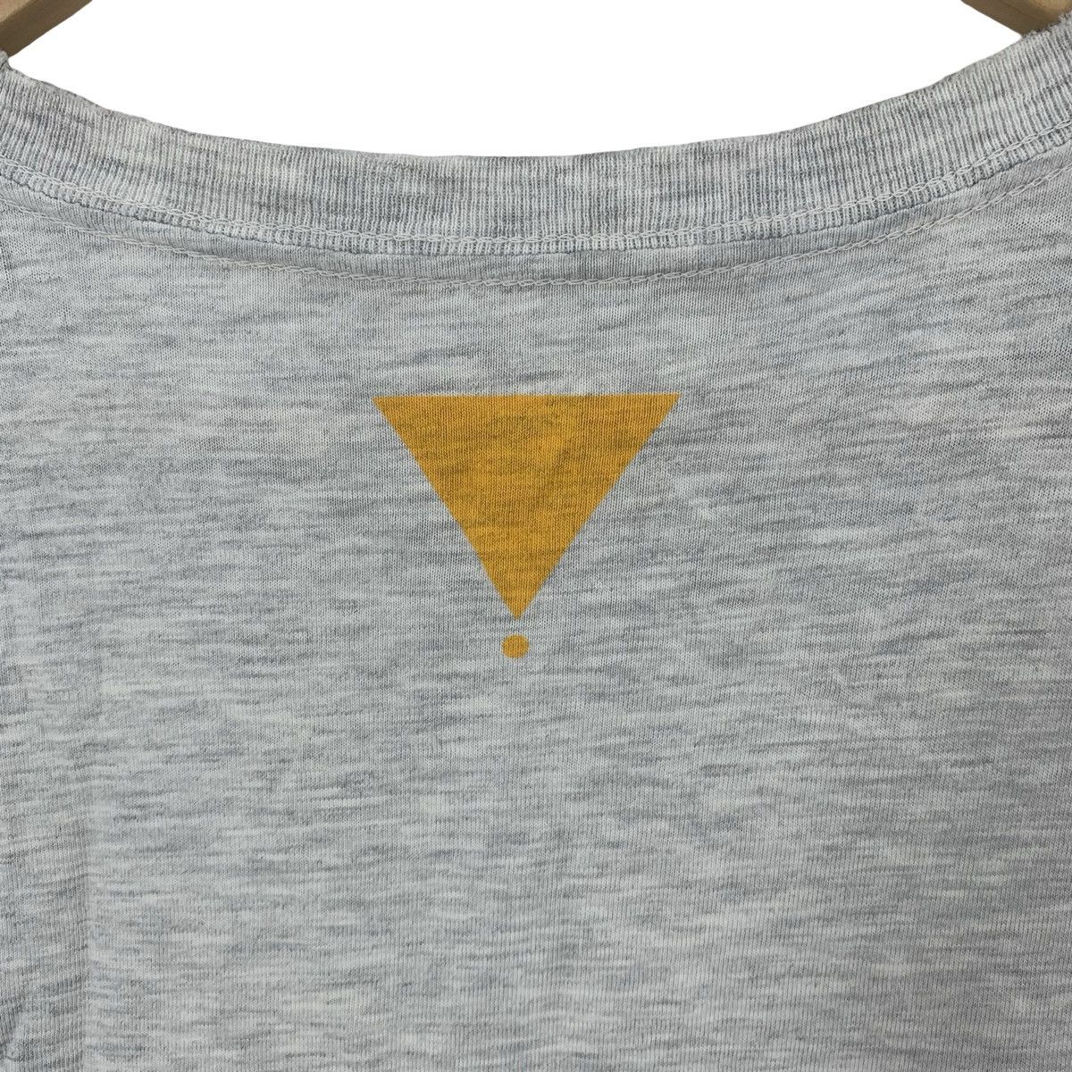 Other DESIGN TSHIRT STORE GRANIPH Orange Inverted Triangle Logo Size US M / EU 48-50 / 2 - 7 Thumbnail