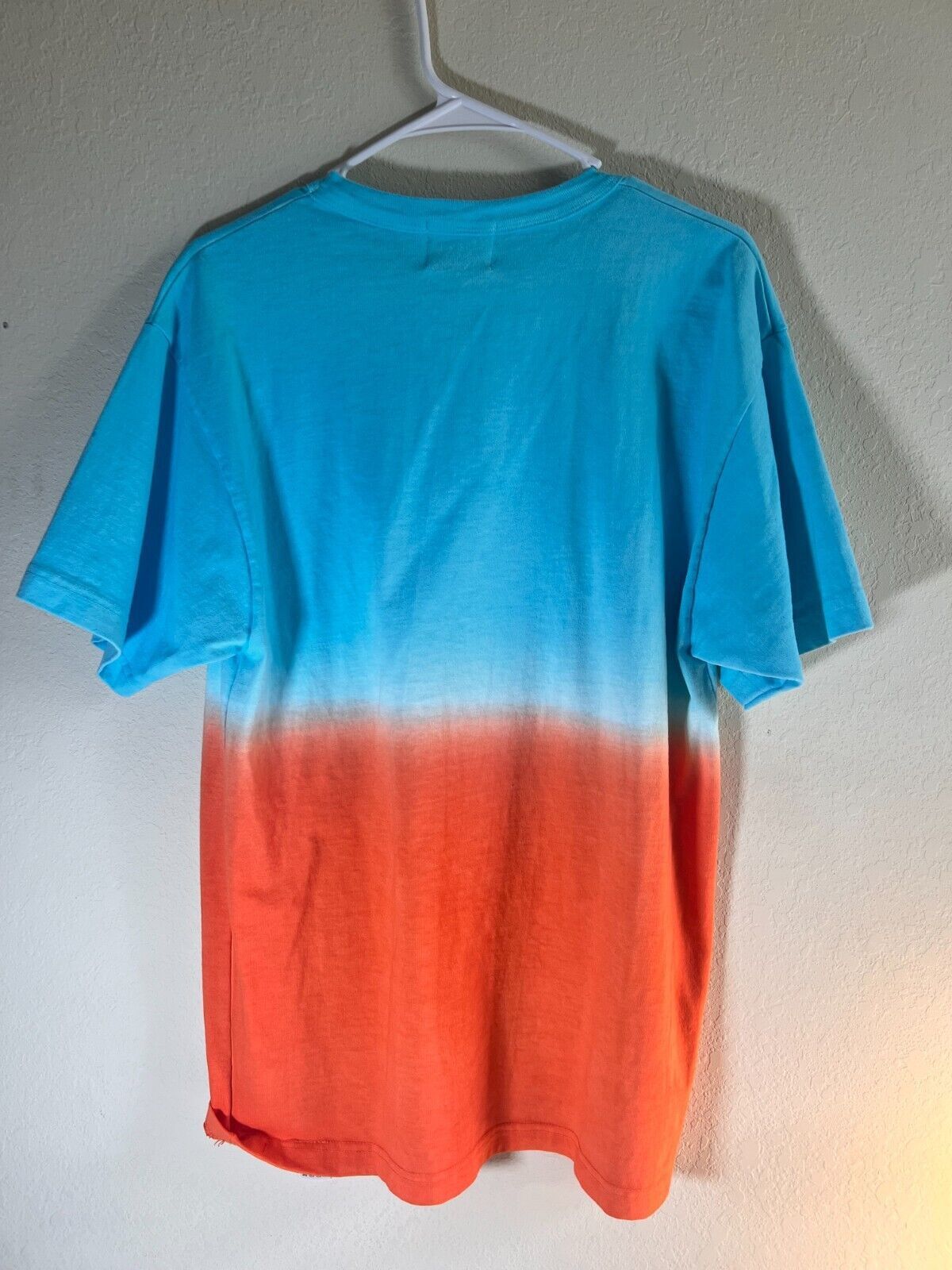 Warren Lotas Warren Lotas x Bad Bunny - Un Verano Sin Ti Ombre T-Shirt Size US M / EU 48-50 / 2 - 4 Thumbnail