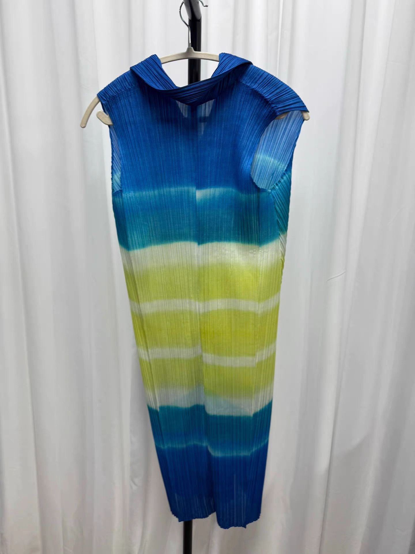 Issey Miyake Issey miyake pleats please Gradient Colorblock Dress K20 Size M / US 6-8 / IT 42-44 - 4 Thumbnail
