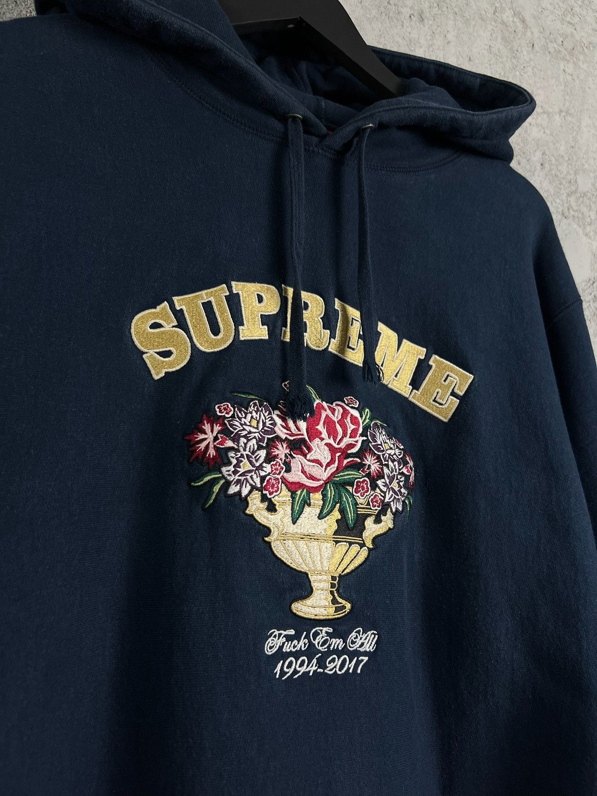 Supreme Supreme Centerpiece Hoodie XL Size US XL / EU 56 / 4 - 2 Thumbnail