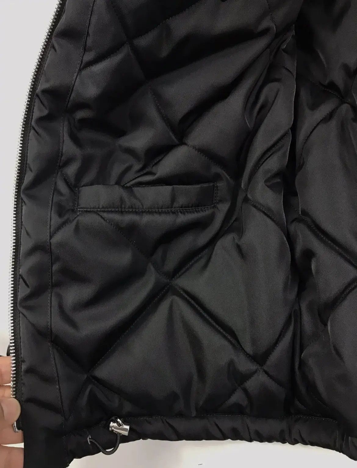Prada PRADA Prada Re-Nylon multi-pocket oversized jacket Size US S / EU 44-46 / 1 - 7 Thumbnail