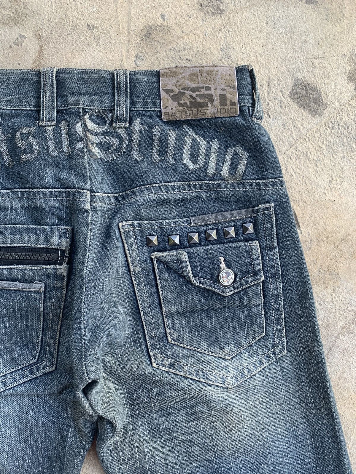 If Six Was Nine × Japanese Brand Batsu Studio Skull Distressed Denim Size US 28 / EU 44 - 8 Thumbnail