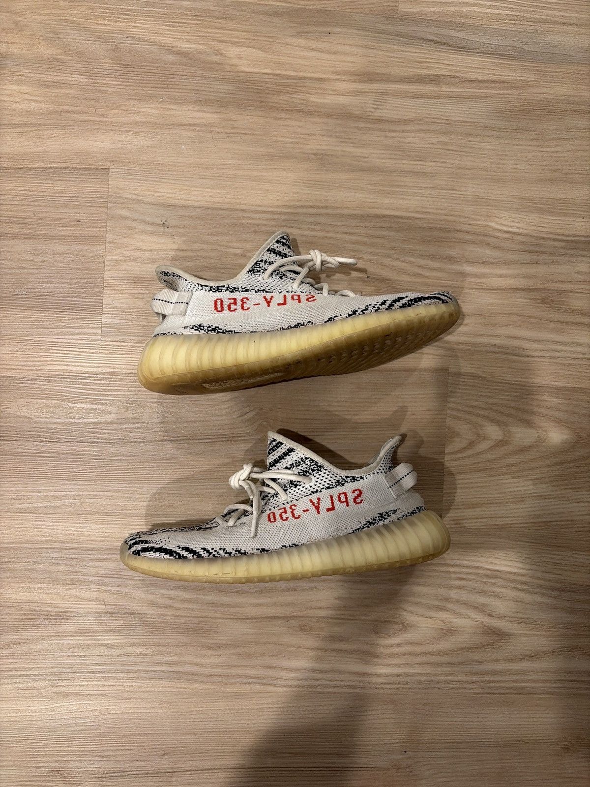 Yeezy Yeezy 350 Zebra Size US 11 / EU 44 - 1 Thumbnail