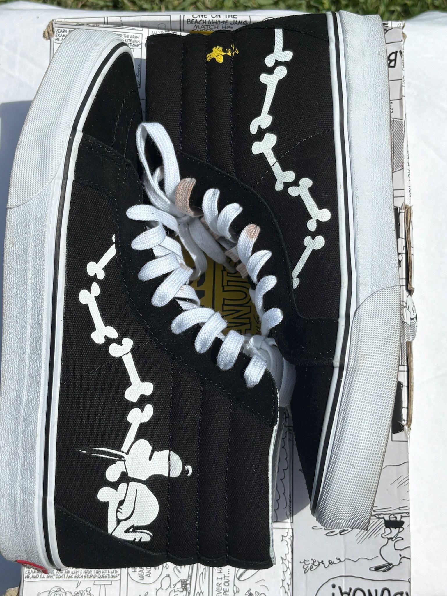 Peanuts × Vans Peanuts x Vans Skate High Tops Size US 9.5 / EU 42-43 - 3 Thumbnail