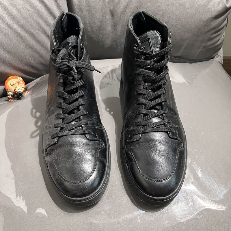 Louis Vuitton Louis Vuitton Black Checkerboard Lace-Up Sneakers - Size US 9.5 / EU 42-43 - 2 Thumbnail