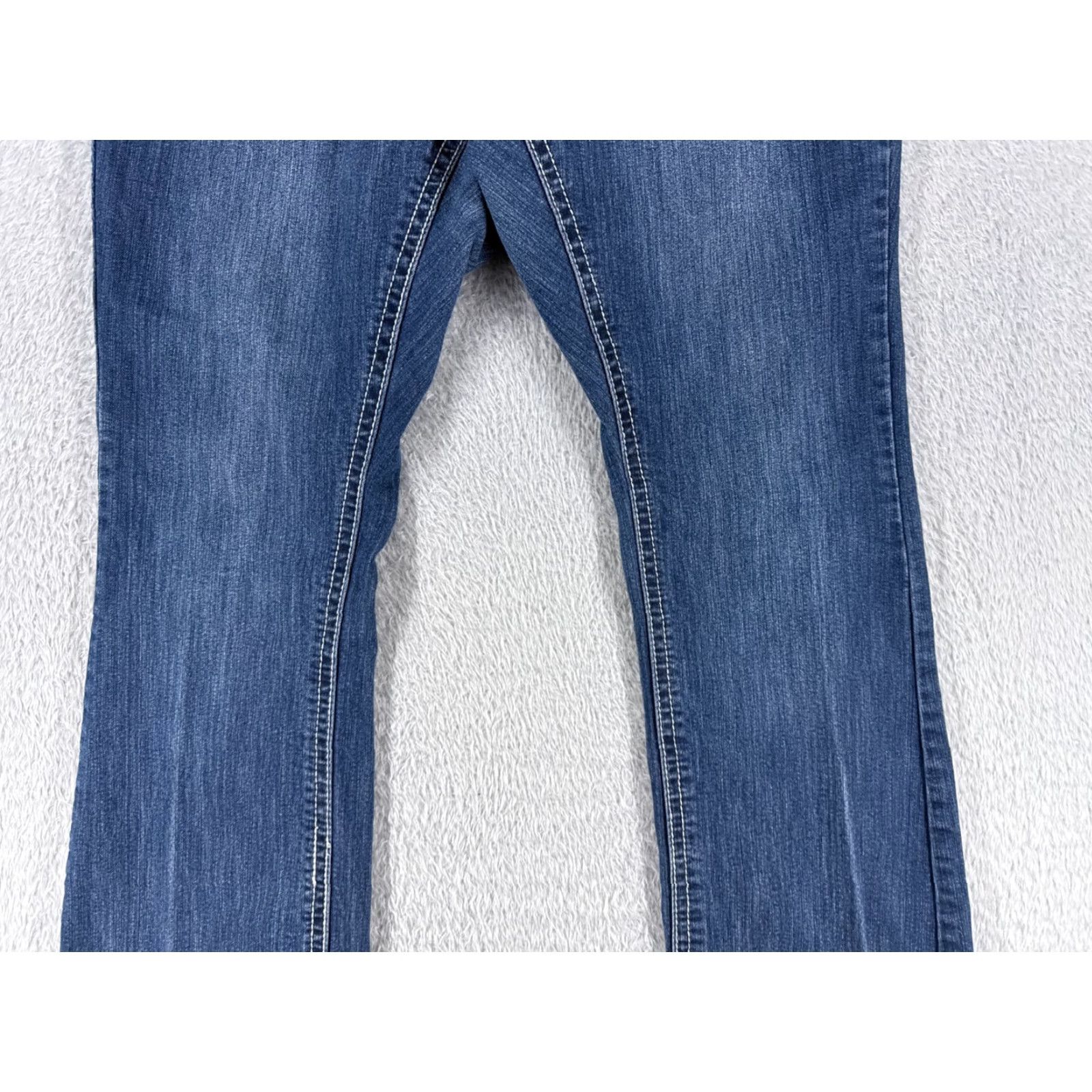 Vintage Soundgirl Jeans Women 16 Blue Denim Bootcut Embroidered Rhinestone Cotton Blend 32x30 Size 38" / US 16 / IT 52 - 3 Thumbnail