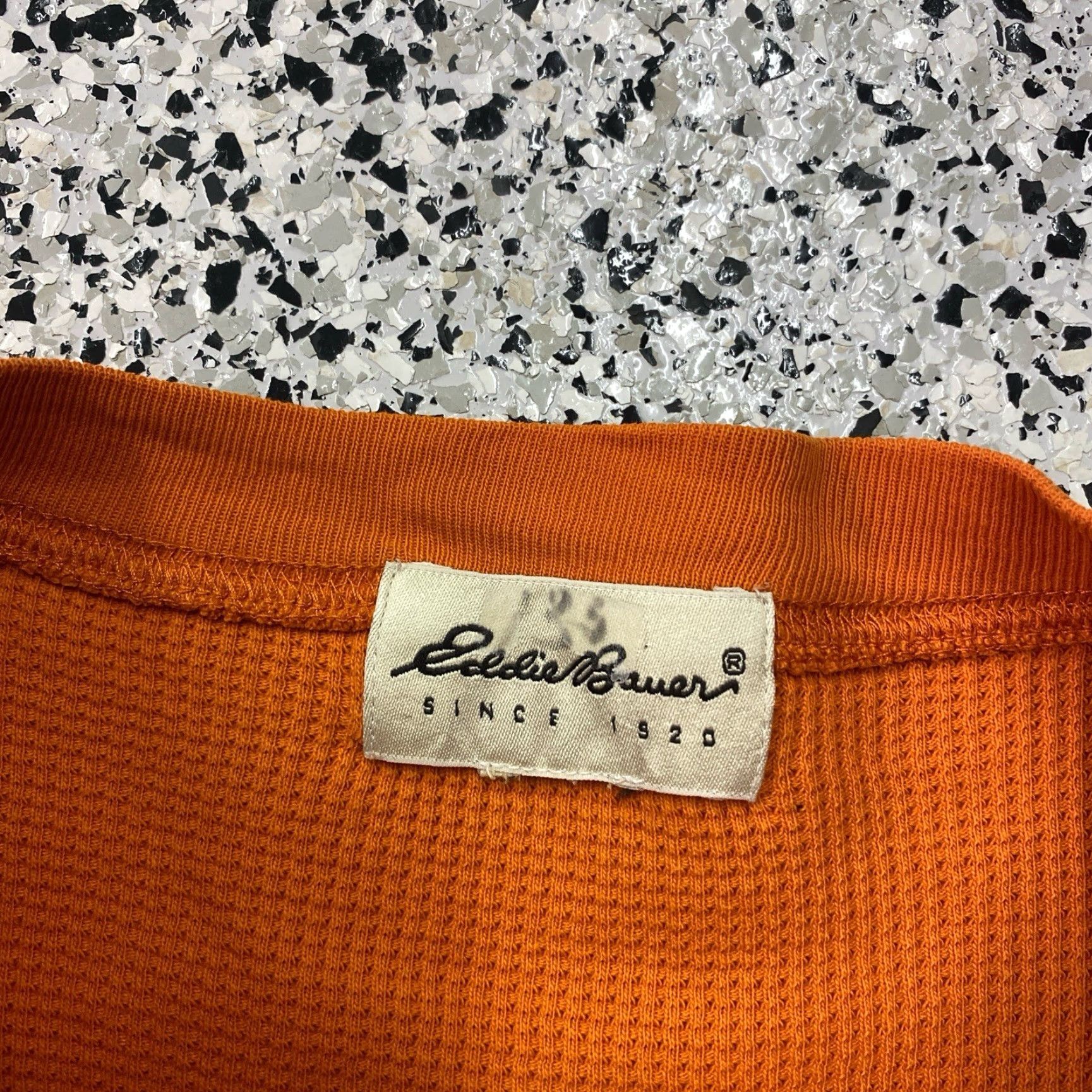 Eddie Bauer VINTAGE Eddie Bauer Henley-neck Waffle Thermal Long T-shirt XL Orange Mens Regular Size XL Thermal Size US XL / EU 56 / 4 - 2 Thumbnail