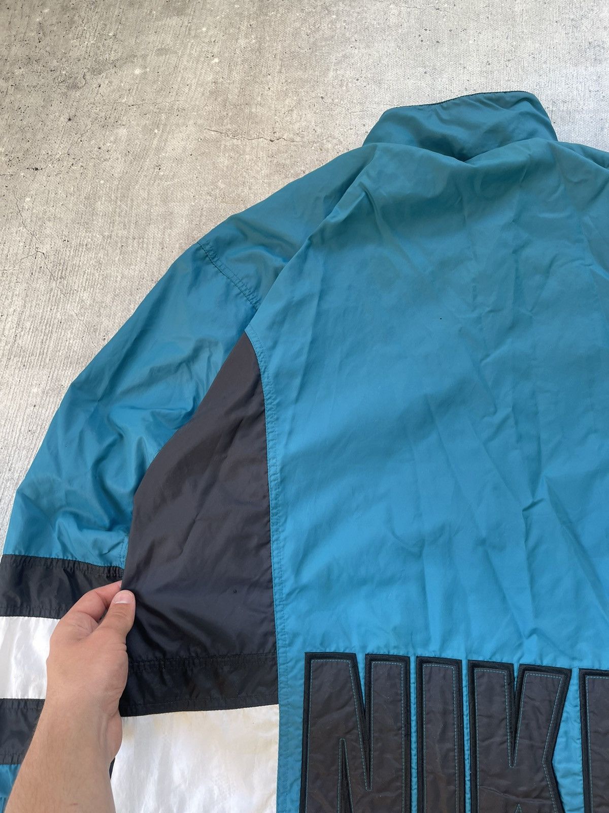 Nike × Vintage Nike vintage Light Jacket big logo Size Xl Size US M / EU 48-50 / 2 - 12 Thumbnail