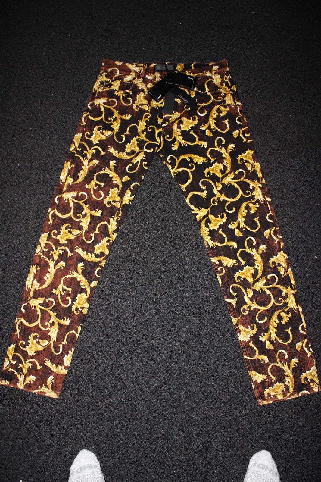 Jean × Versace Black+Red+Golden Baroque Versace Jeans Size US 32 / EU 48 - 1 Thumbnail