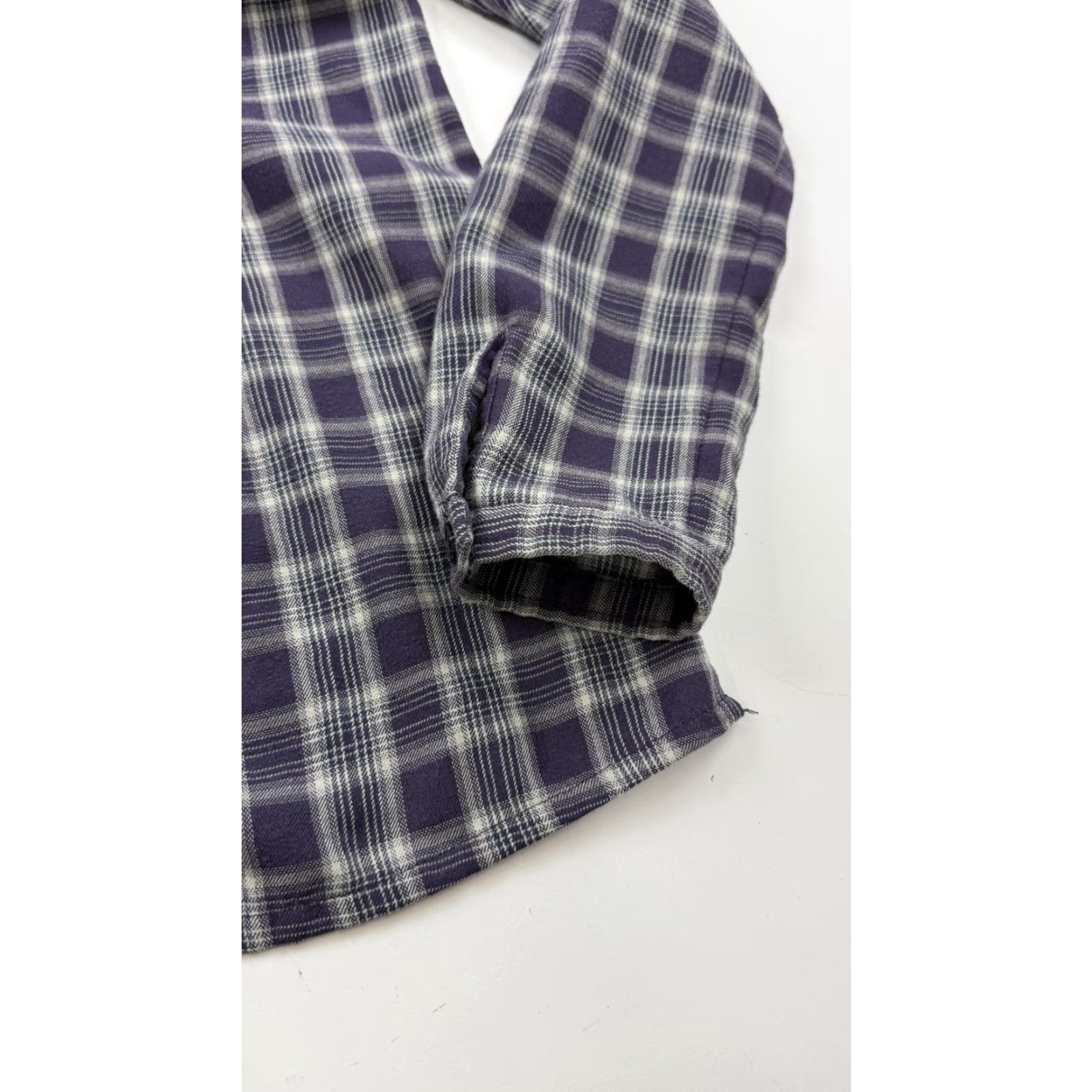 Royal Robbins Royal Robbins Shirt Mens Large Plaid Button Up Outdoor Hiking Flannel Purple Size US L / EU 52-54 / 3 - 2 Thumbnail