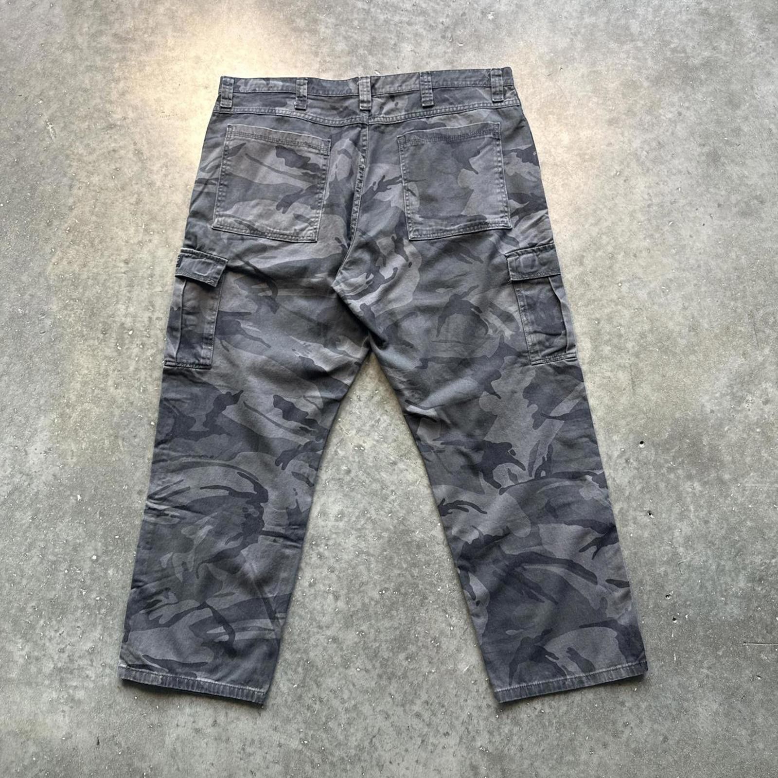 Wrangler Wrangler camouflage cargo pants #skater Size US 40 / EU 56 - 5 Thumbnail