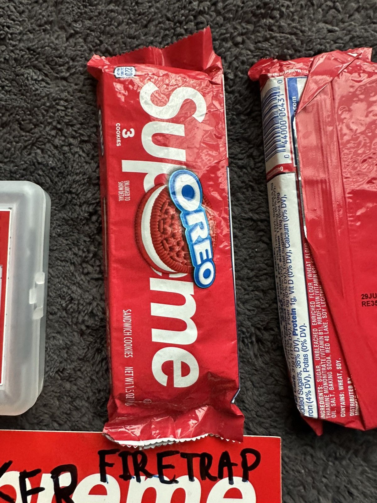 Supreme Supreme x Oreo + Supreme x Bicycle Clear Playing Cards Size ONE SIZE - 7 Thumbnail