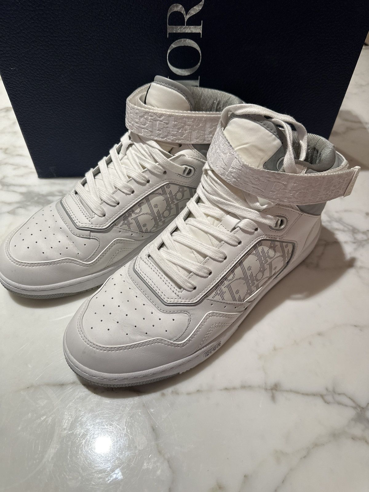 Dior Dior B27 Mid-Top Calf Perfo Size US 10.5 / EU 43-44 - 5 Thumbnail