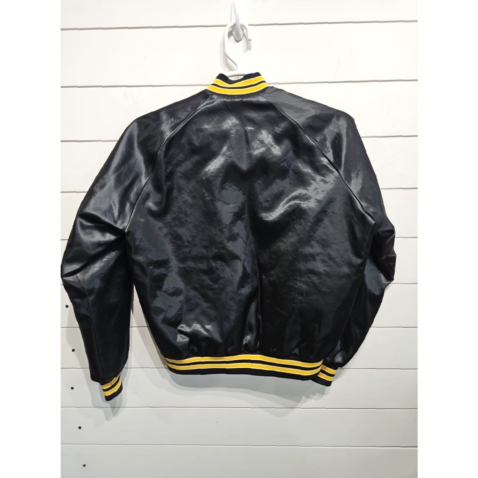 John Deere VINTAGE John Deere Trucker Jacket Mens Large L Black Nylon Satin Farm Chore Workwear 90s Tractor Size US L / EU 52-54 / 3 - 5 Thumbnail