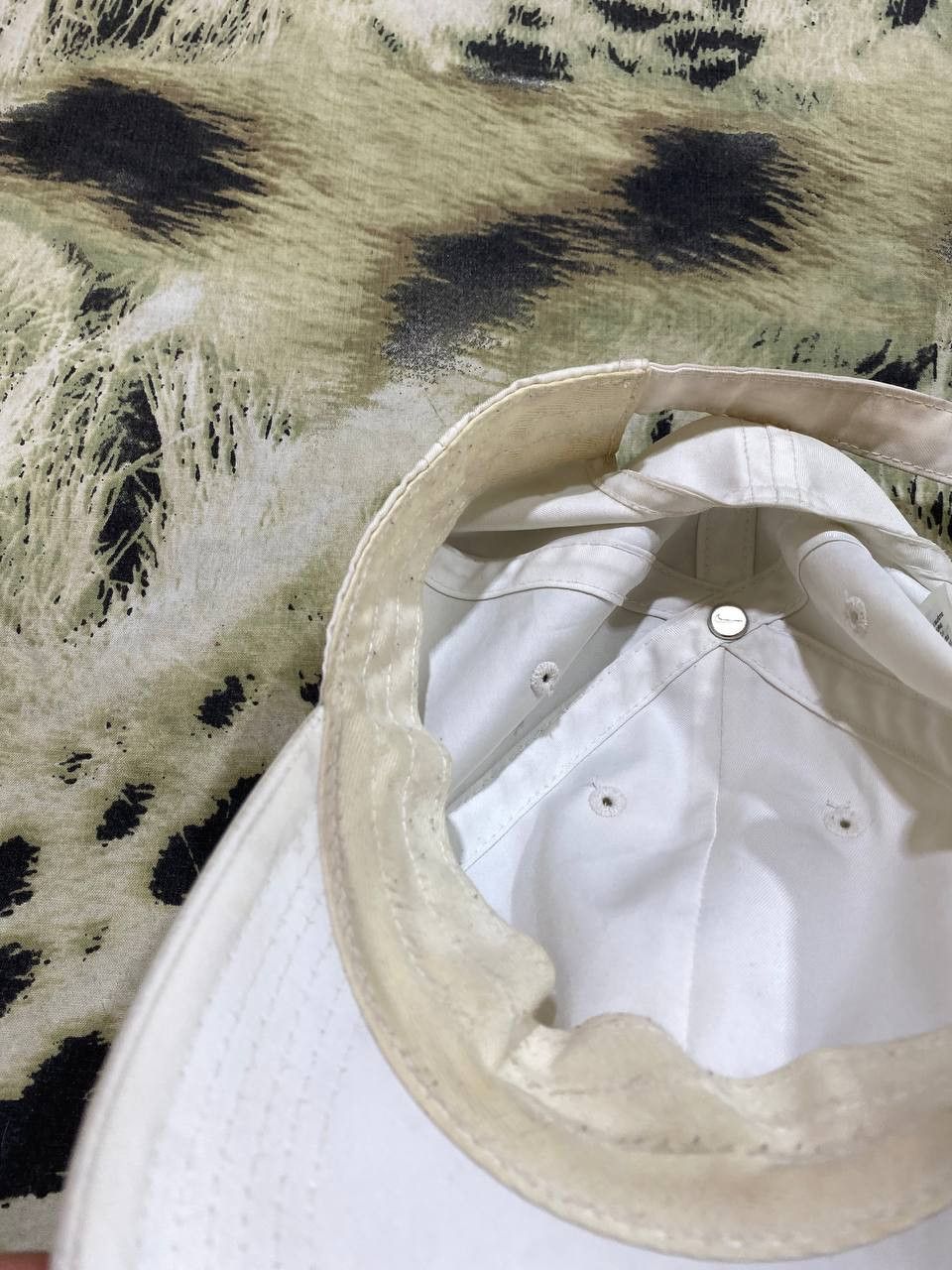 Nike white Hats Vintage metal logo Cap Nike Y2K streetwear Size ONE SIZE - 14 Thumbnail