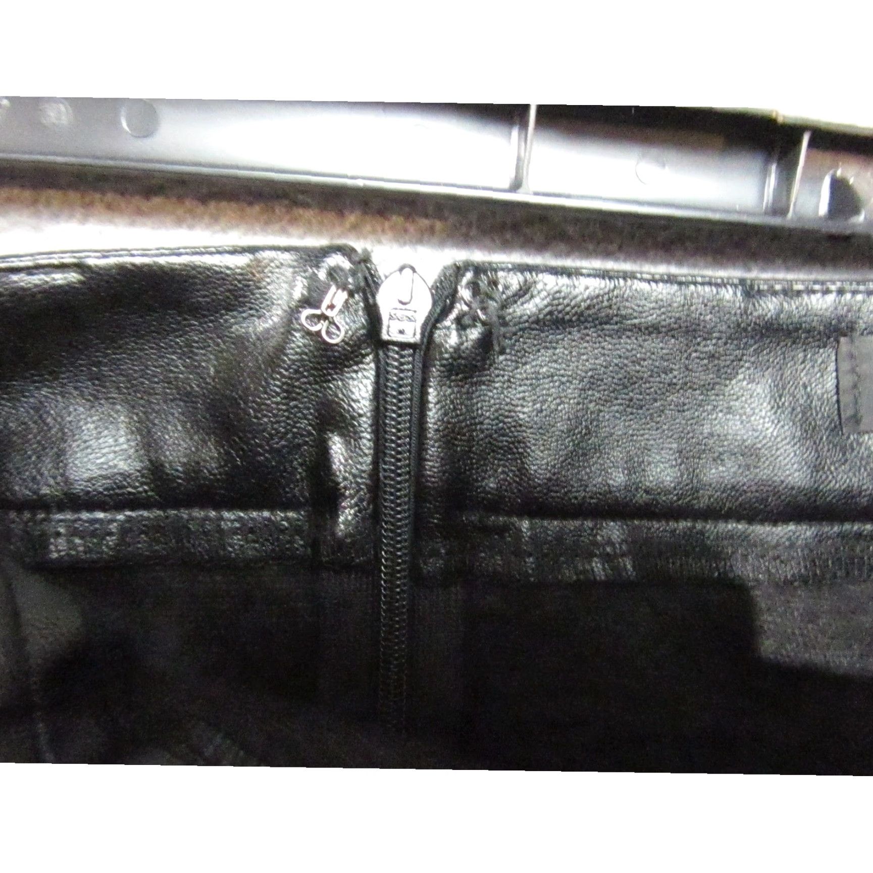 Lulus Lulus Skirt Womens Mini Black Faux Leather Side Slit High Rise Zip/Lined Size 32" / US 10 / IT 46 - 6 Thumbnail