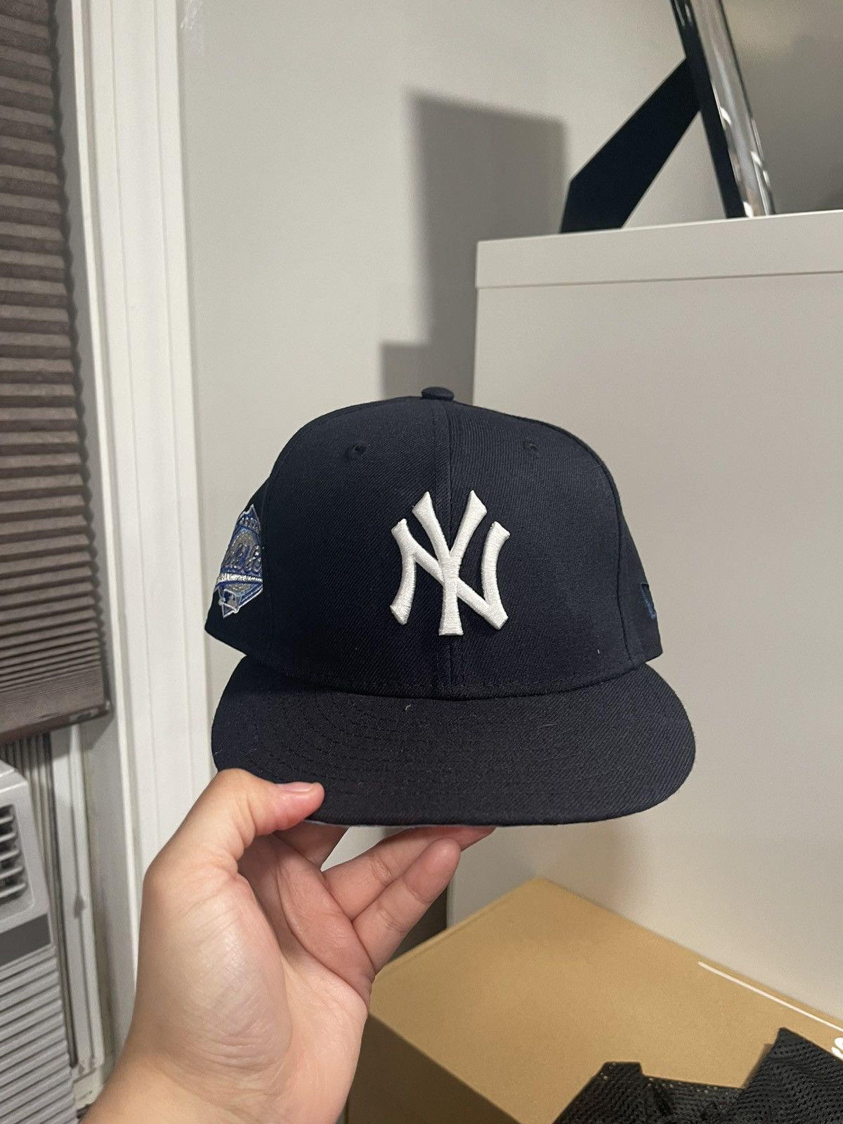 New Era Hat Club ‘Blue UV’ New York Yankees Fitted Size 7 1/8 Size ONE SIZE - 1 Thumbnail