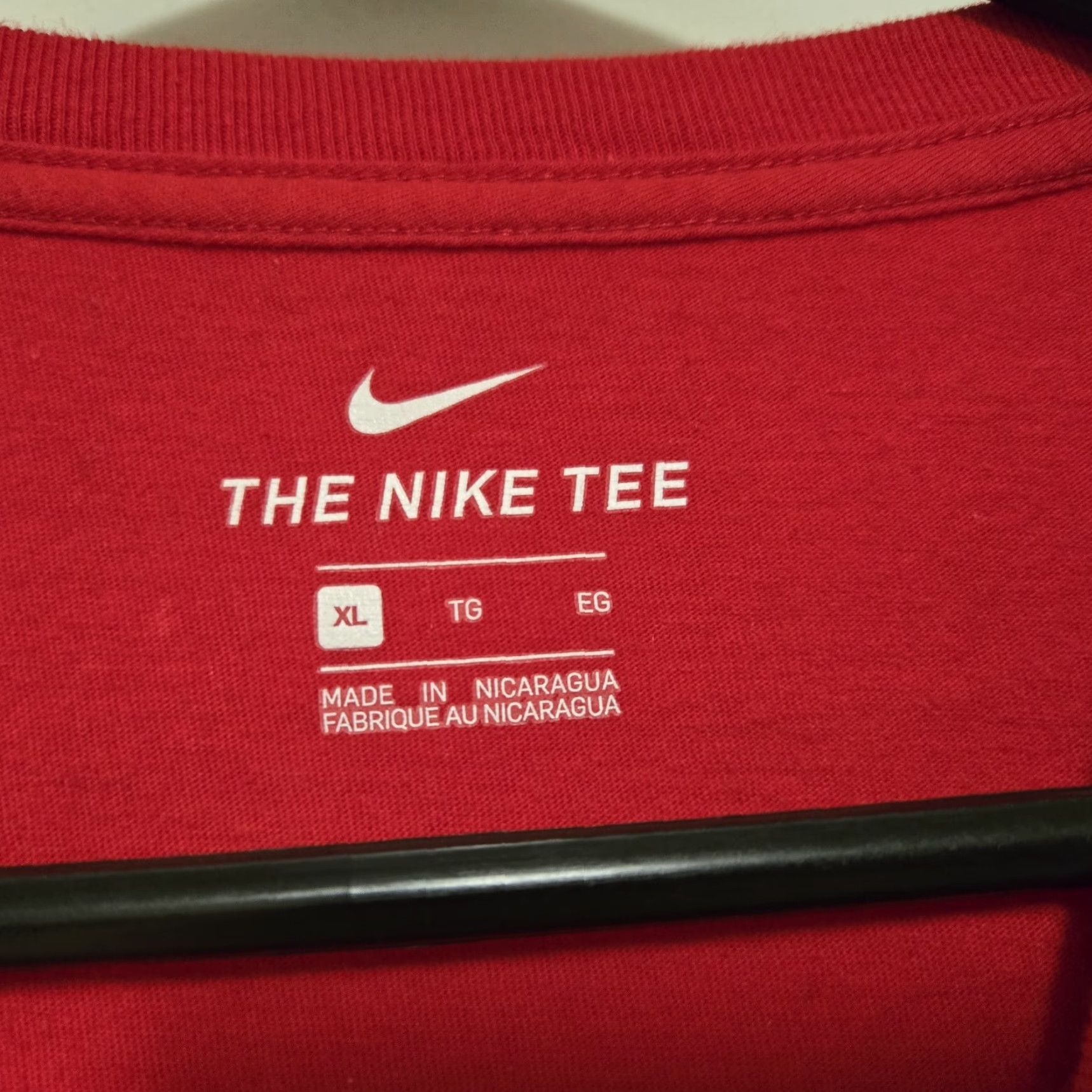 Nike Nike Mens XL Red Short Sleeve Shirt Swoosh Sportswear T-Shirt Jersey Cotton Crew Neck Logo Athletic Vintage: No Size US XL / EU 56 / 4 - 4 Thumbnail