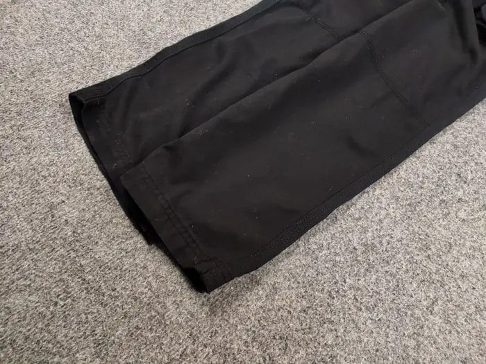 Other Vintage Japanese Black Pocket Casual Cargo Pants Y2K Style Size US 36 / EU 52 - 9 Thumbnail