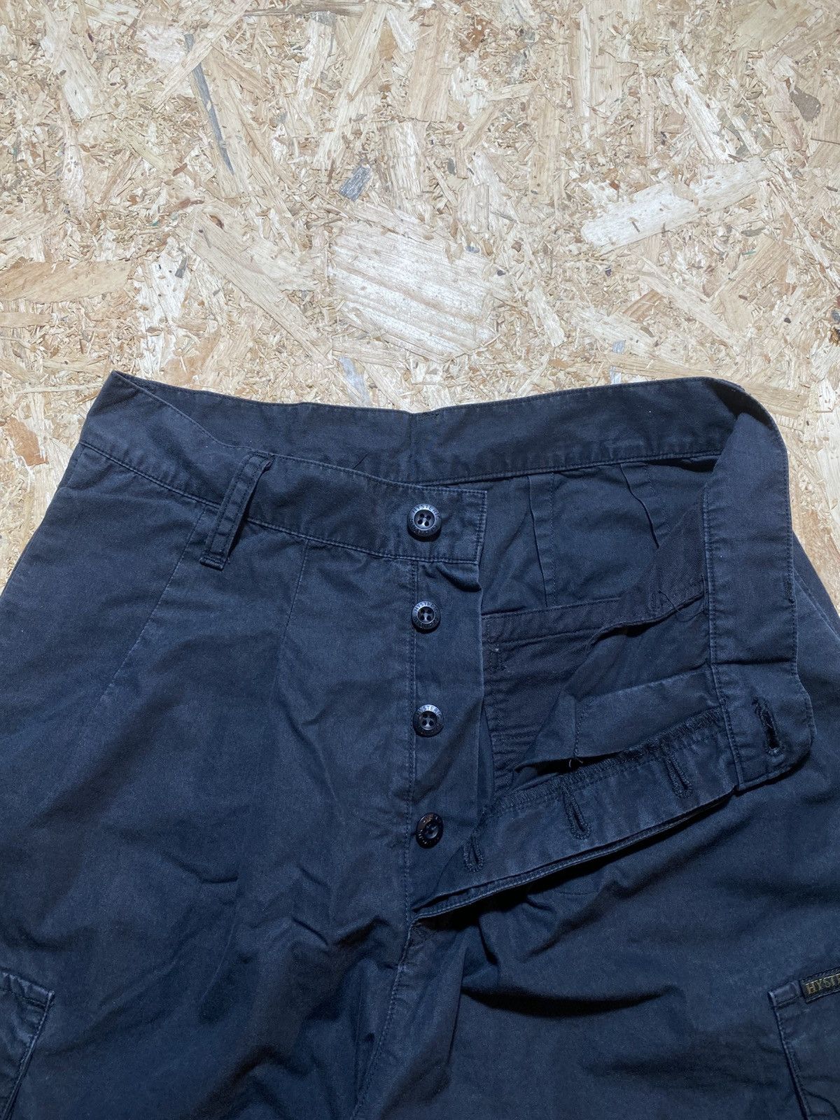 Hysteric Glamour Hysteric Glamour Wide Leg Cropped Cargo Pants Size US 28 / EU 44 - 6 Thumbnail
