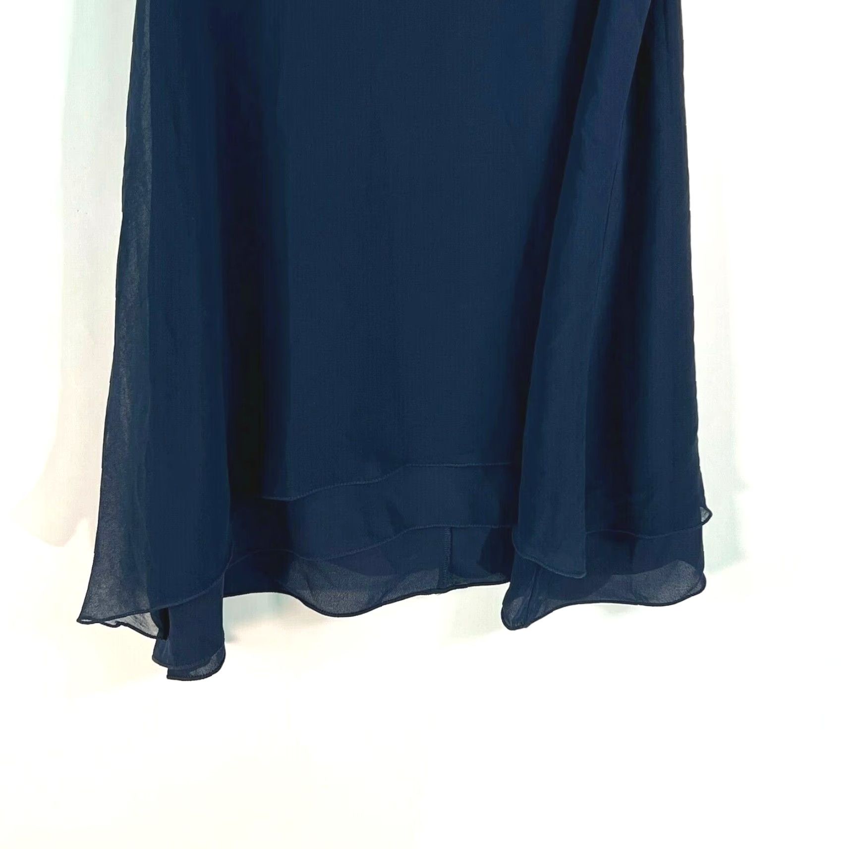 Vintage Lark & Ro Womens Blouse Tunic Sleeveless Navy Blue Embroidered Neck Layered Hem Size Medium Size M / US 6-8 / IT 42-44 - 4 Thumbnail