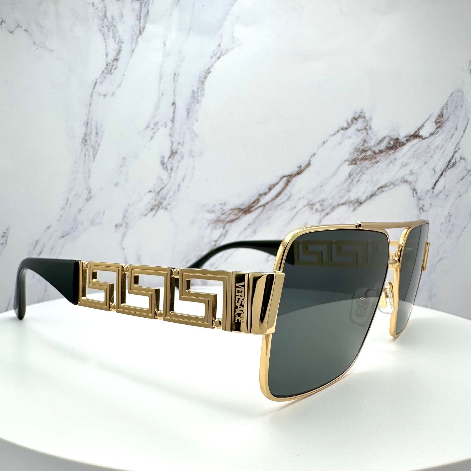 Versace New VERSACE Sunglasses Gold Metal Greca Logo Rectangle Size ONE SIZE - 16 Thumbnail
