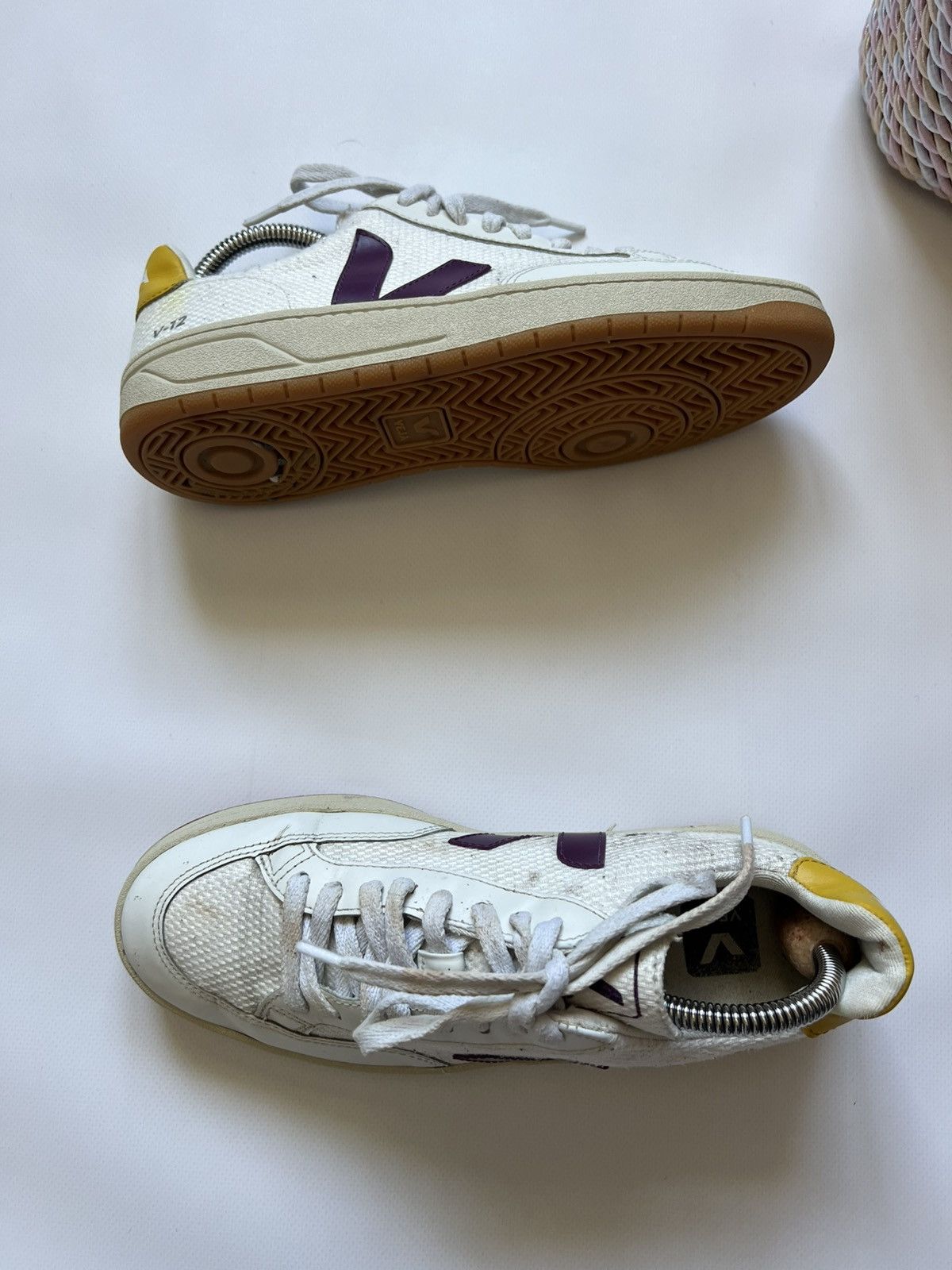 Veja Veja Leather Shoes V-12 Sneakers Size US 8 / IT 38 - 3 Thumbnail