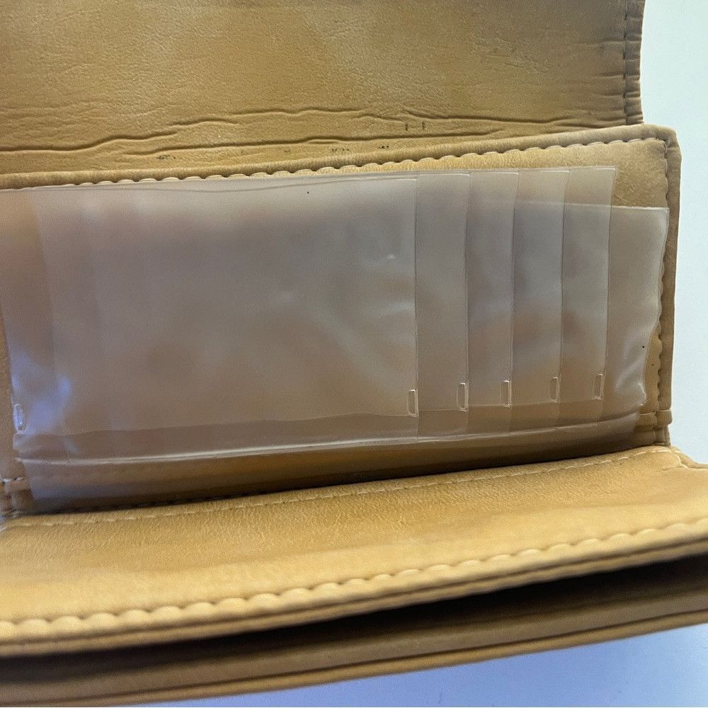 The Unbranded Brand Monogrammed A M Leather Billfold Wallet Clutch Tan Brown Size ONE SIZE - 5 Thumbnail