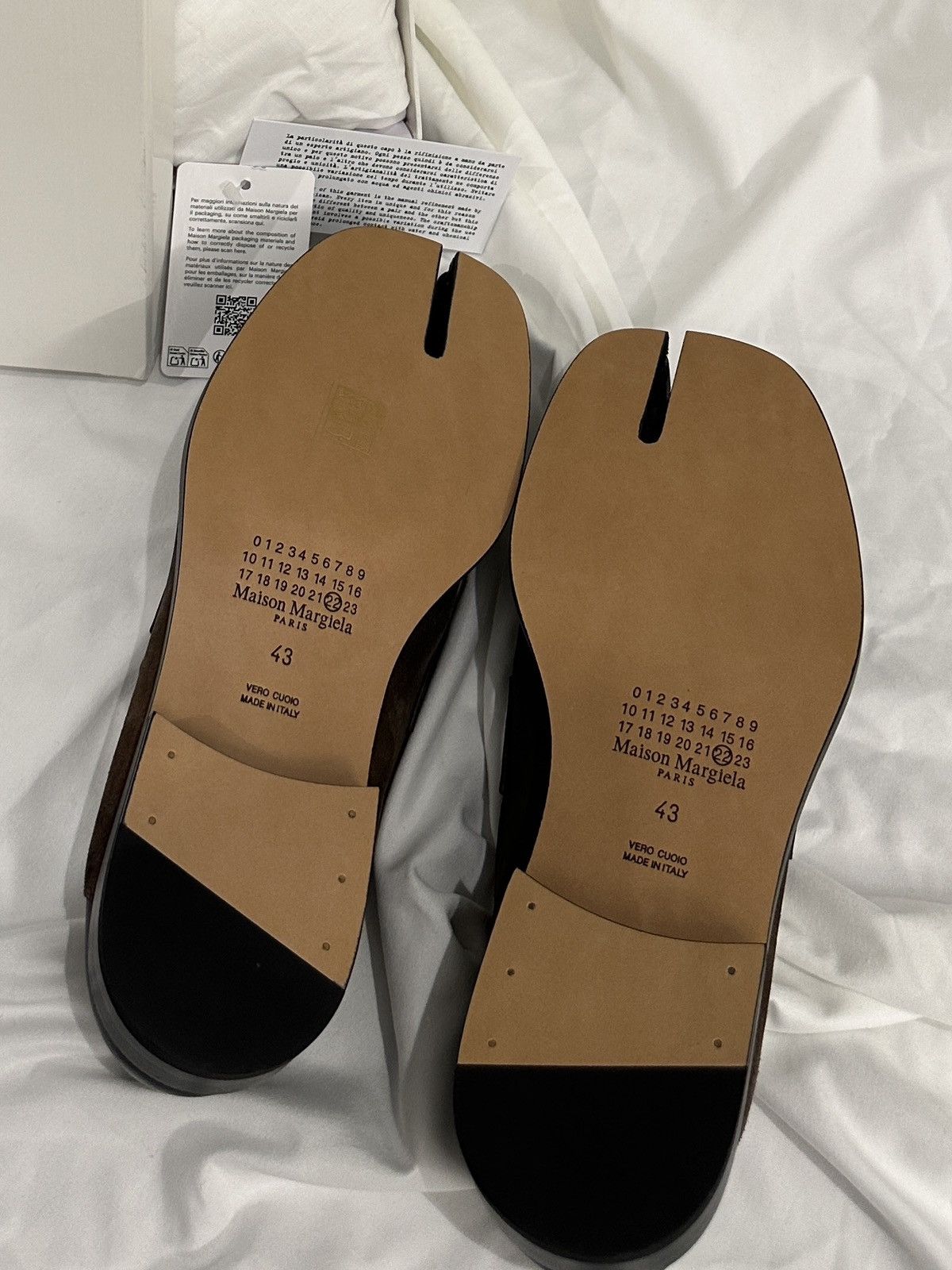 Maison Margiela MM Black & Brown Tabi City Loafers Size US 10 / EU 43 - 8 Thumbnail