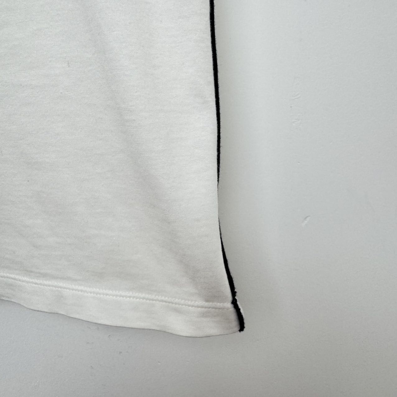 Miu Miu MiuMiu White Logo Printed Cotton Short Sleeve T-shirt K26WX Size M / US 6-8 / IT 42-44 - 4 Thumbnail