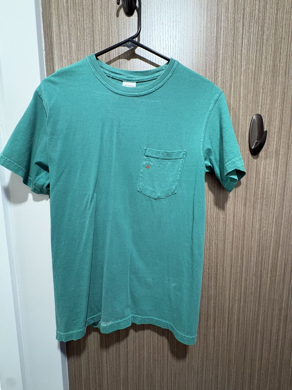 Frog Skateboards × Noah Noah x Frog Skateboards 2020 Green Ladybug Tee Size US XS / EU 42 / 0 - 3 Thumbnail