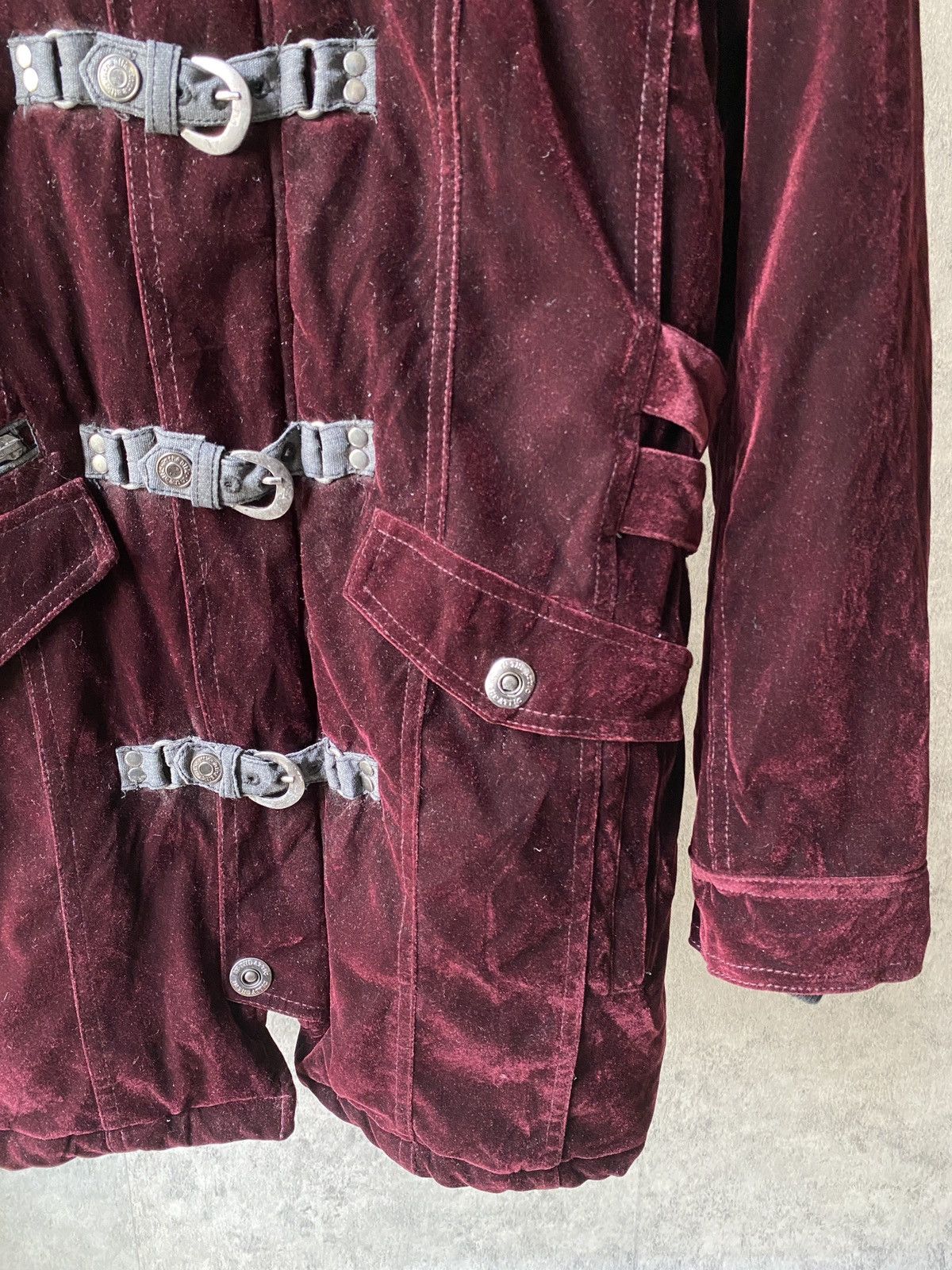 In The Attic In The Attic Red Velvet Shiny Fur Hoodie Jacket Size US M / EU 48-50 / 2 - 7 Thumbnail