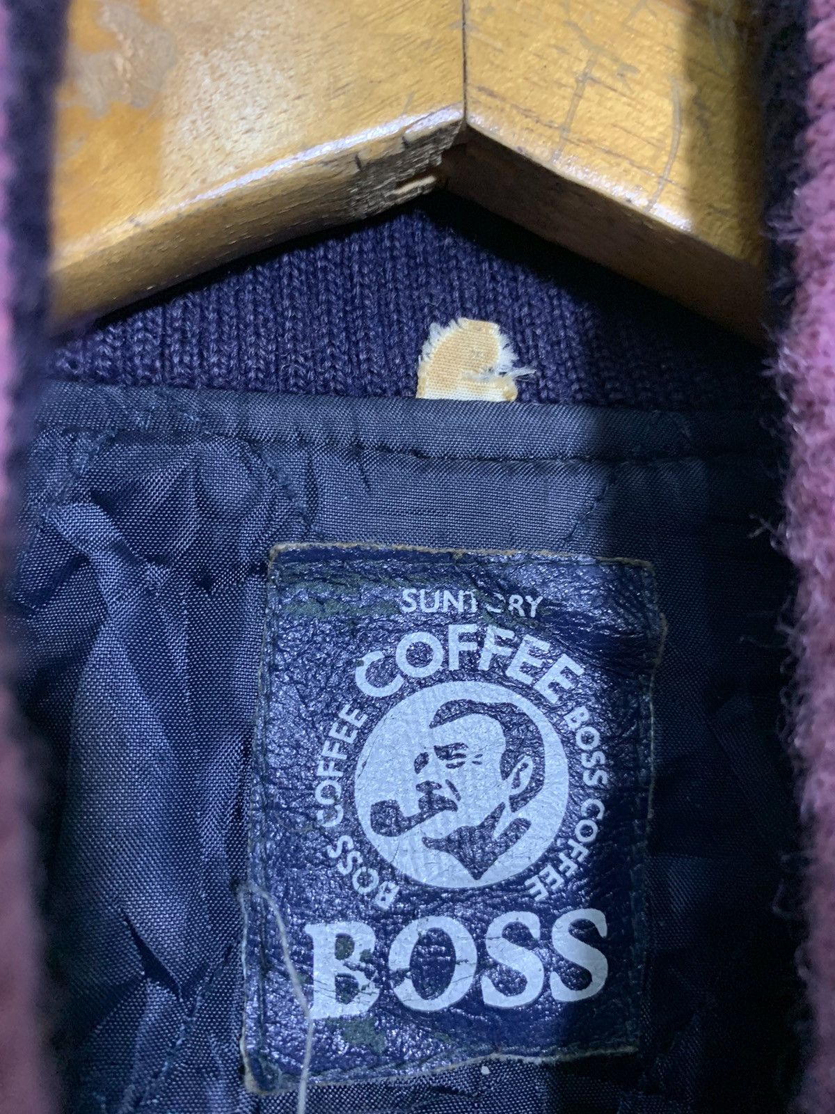 Vintage 🔥VERY WORN VTG SUNTORY BOSS COFFEE VARSITY JACKETS Size US M / EU 48-50 / 2 - 10 Thumbnail