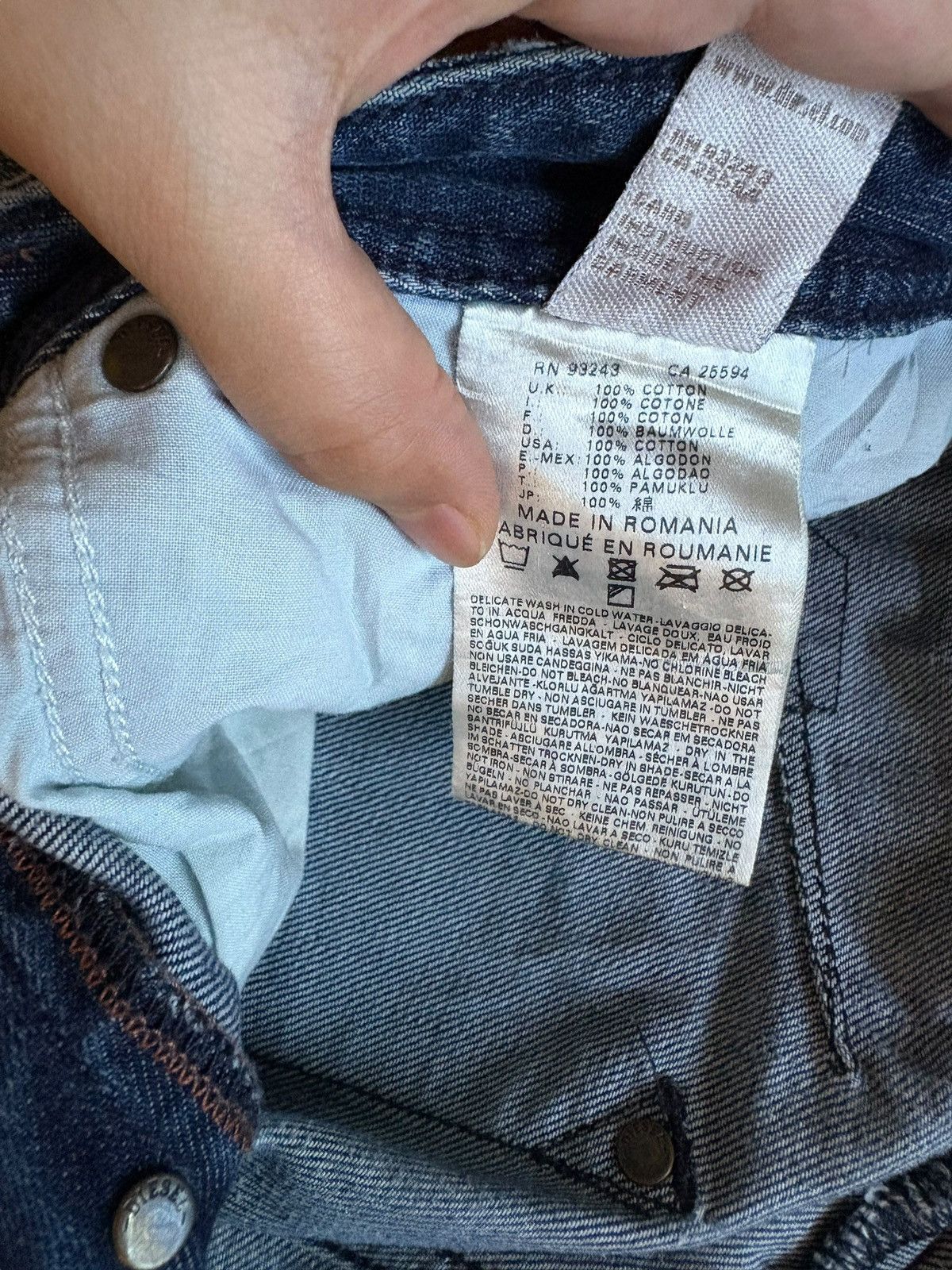 Diesel × Diesel Black Gold Vintage Diesel Faded Blue Wash Distressed Slim Jeans Size US 34 / EU 50 - 10 Thumbnail