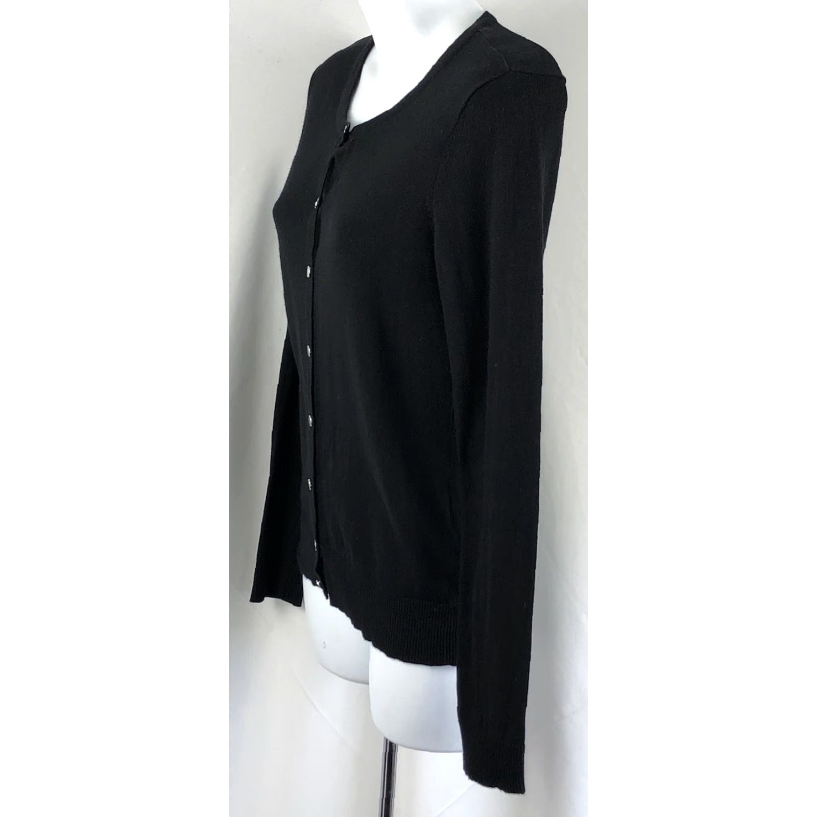 Vintage VINTAGE New York & Co Cardigan Sweater M Blk ButtonUp RoundNeck 90s Y2K Bratz Womens Cardigan Sweater Black Slim Knit Long Sleeve Button Front Size M / US 6-8 / IT 42-44 - 2 Thumbnail