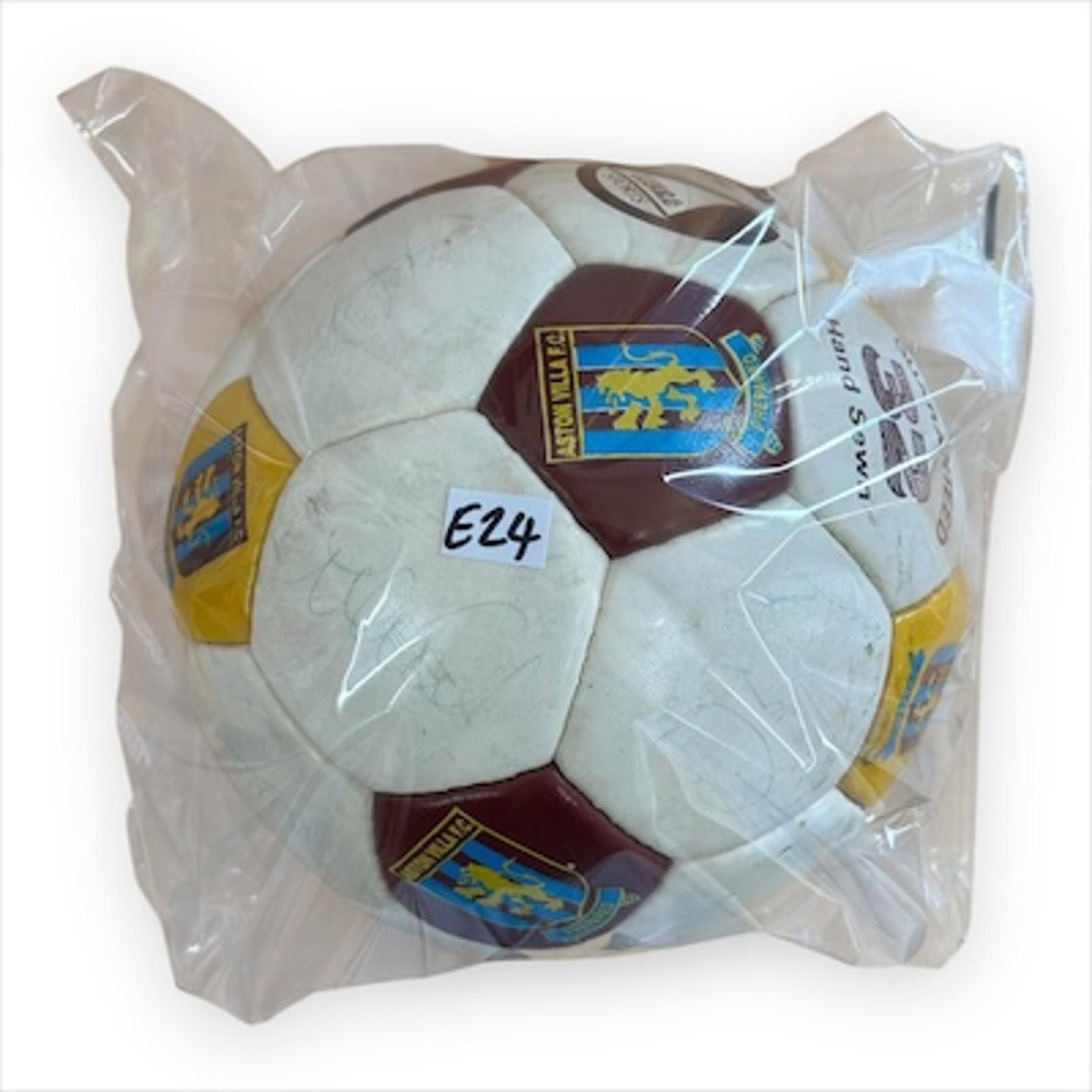 Designer Aston Villa FC 1992 Squad Signed Official Football (E24) Size ONE SIZE - 8 Thumbnail