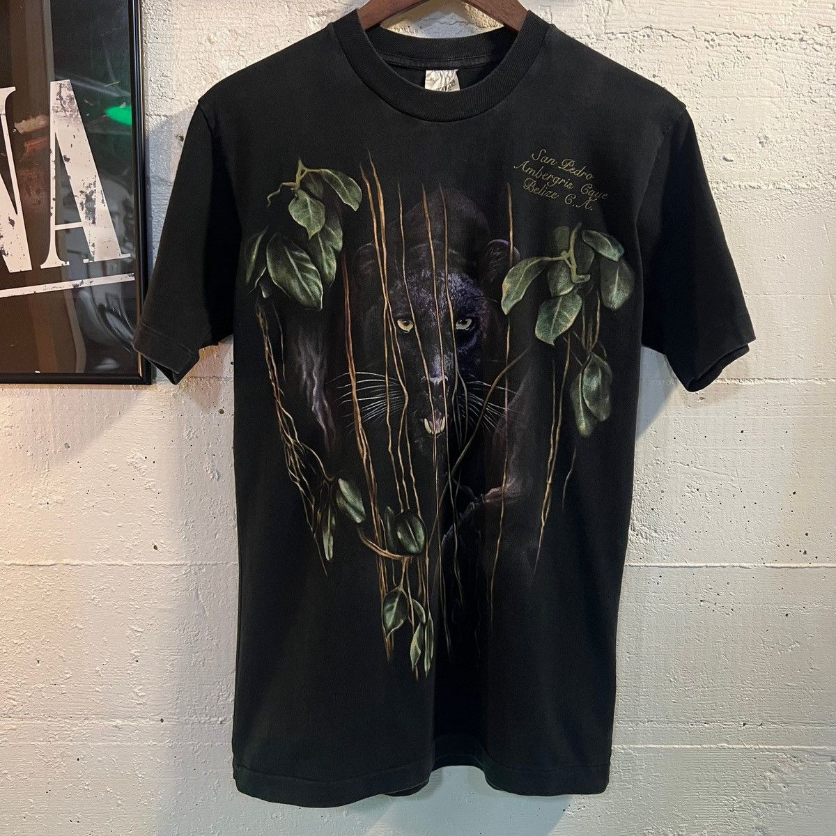 Vintage Vintage San Pedro 'Belize' Panther Single Stitch T-Shirt Med Size US M / EU 48-50 / 2 - 1 Thumbnail