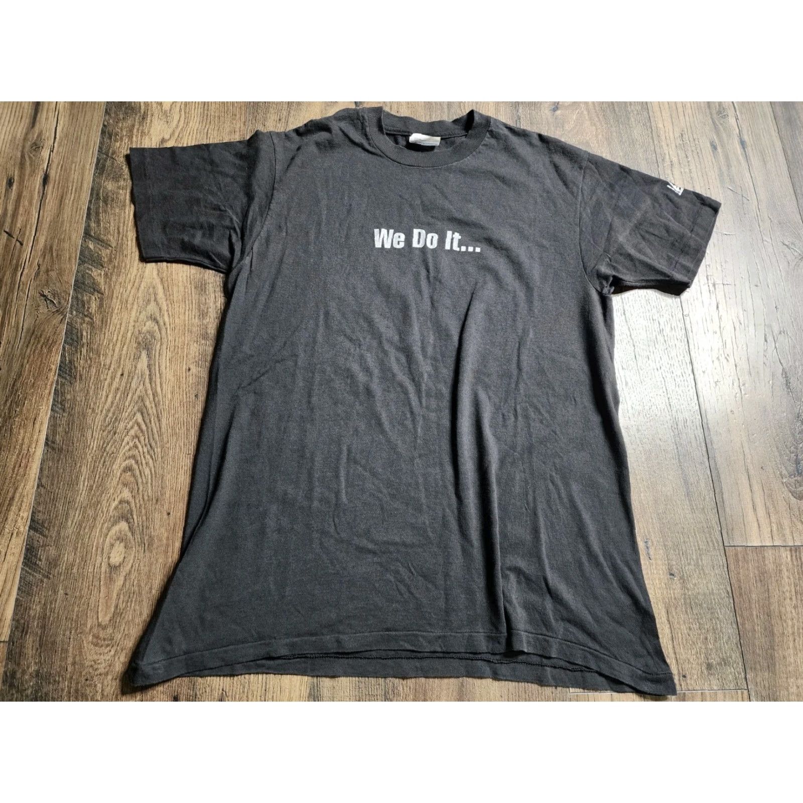 Hanes VINTAGE Hanes Mens T-Shirt Double-Sided Americas Most Wanted - Black Crew Neck 1990s L Adult Large Size US L / EU 52-54 / 3 - 2 Thumbnail