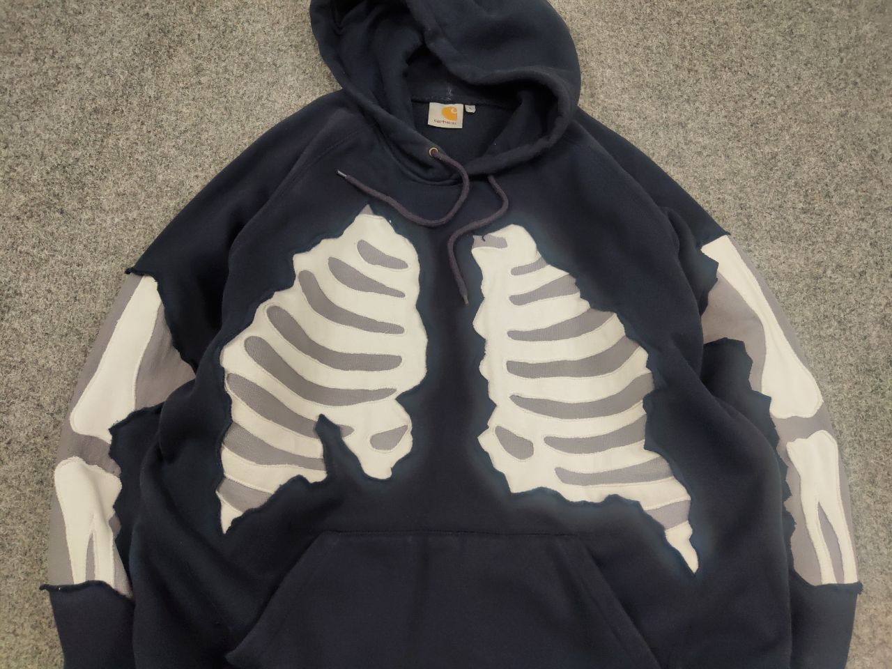 Carhartt Vintage Carhartt Skeleton Original Baggy Fit Hoodie USA Size US L / EU 52-54 / 3 - 5 Thumbnail