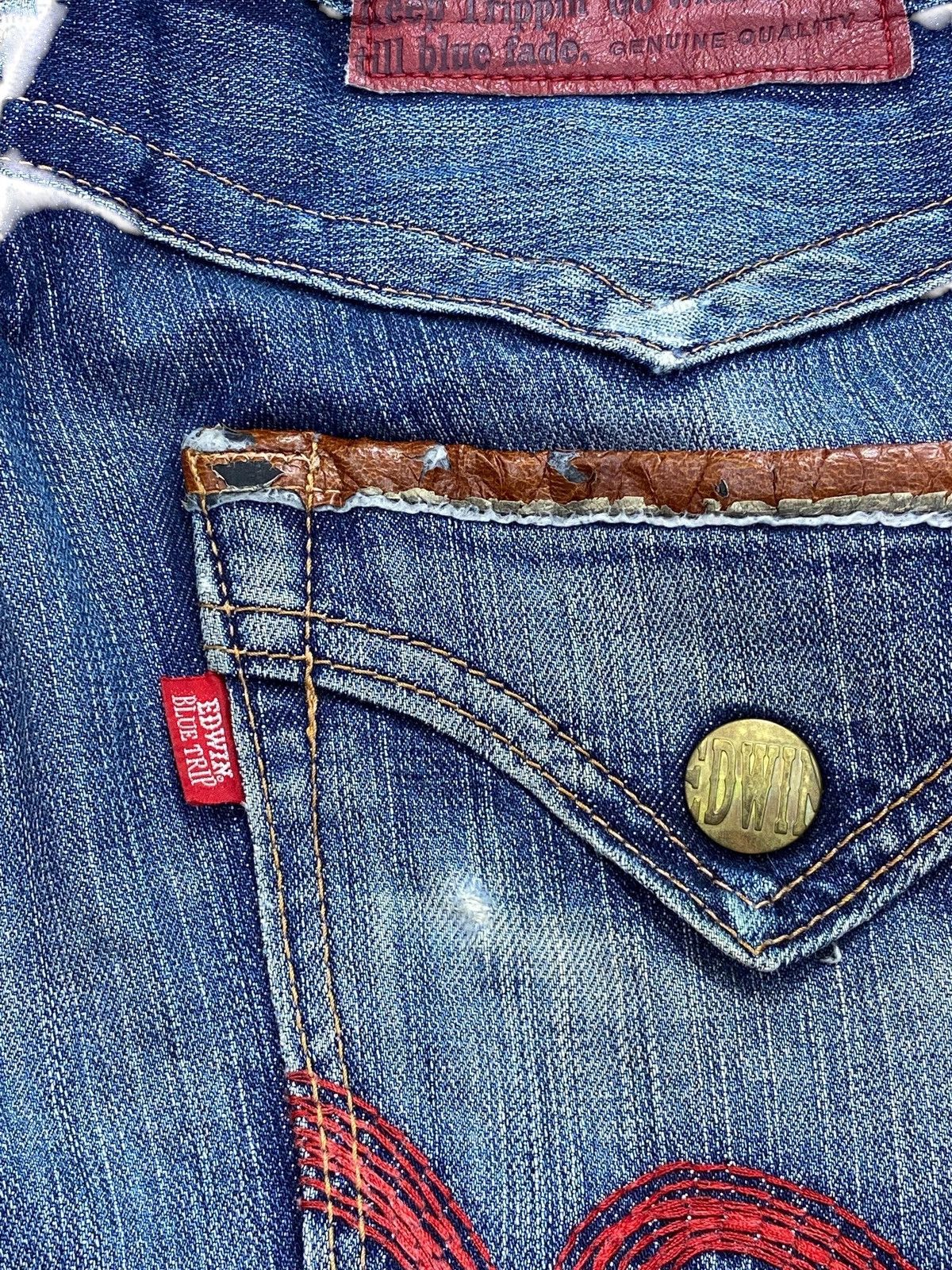 Edwin Vintage Edwin Blue Trip Faded Wash Whiskers Style Jeans Size US 32 / EU 48 - 17 Thumbnail