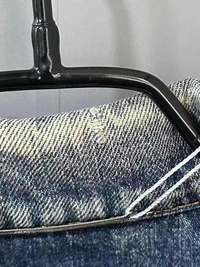 Saint Laurent Paris Saint Laurent Blue washed denim jacket Size US M / EU 48-50 / 2 - 4 Thumbnail