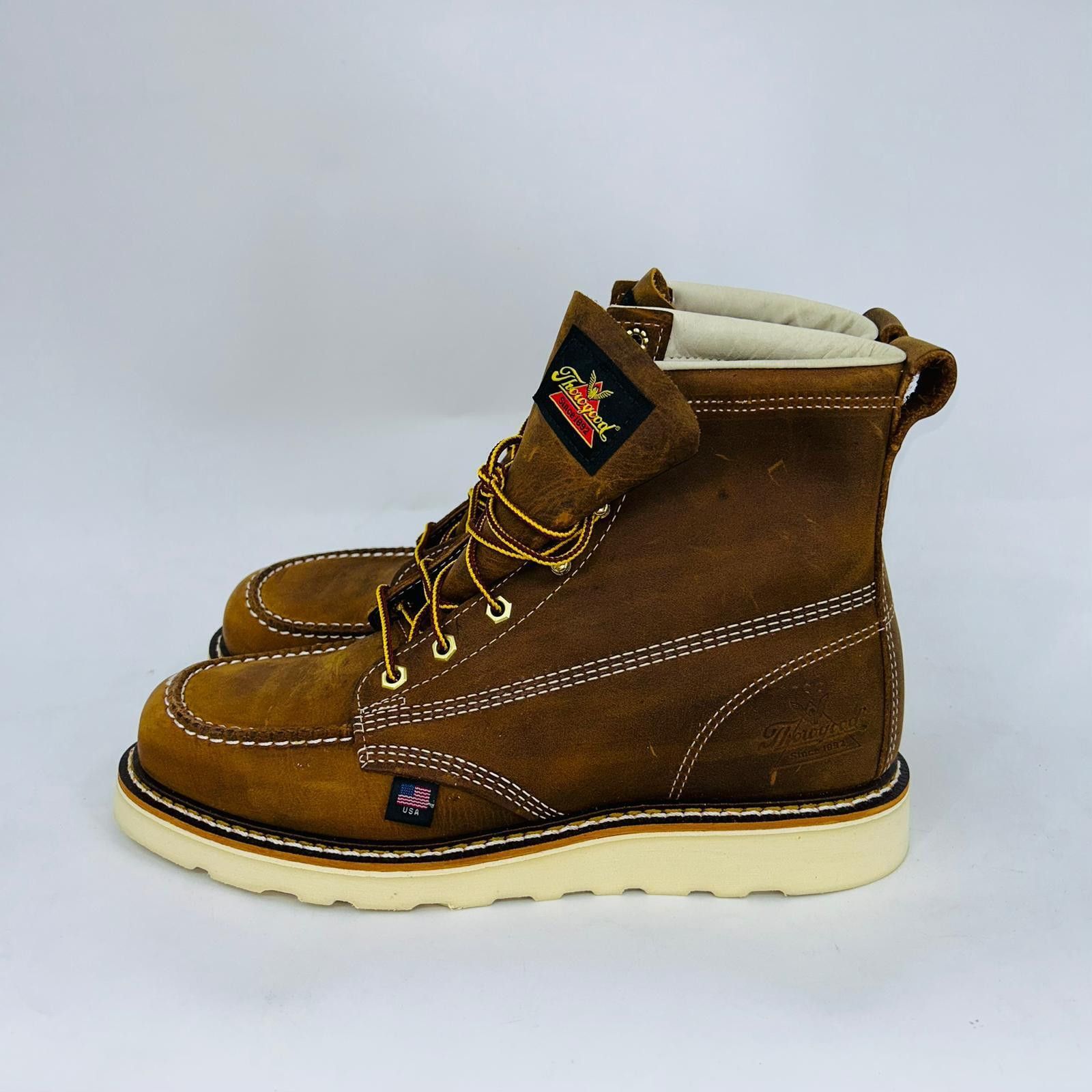Thorogood THOROGOOD MENS SLIP-RESISTANT FIRM TOE WORK BOOTS SIZE 10D Size US 10 / EU 43 - 4 Thumbnail
